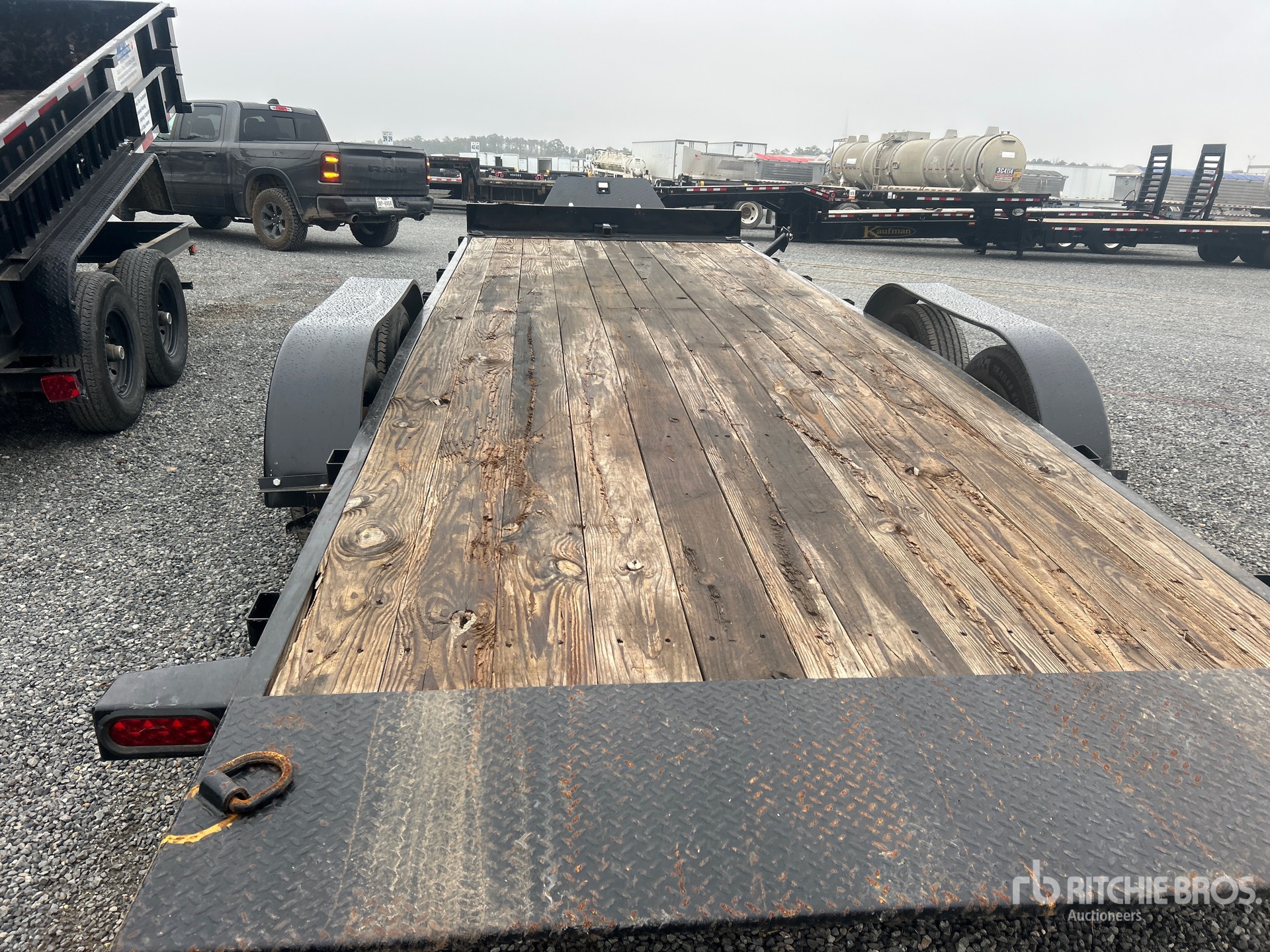 2025 Load Trail 22 ft T/A