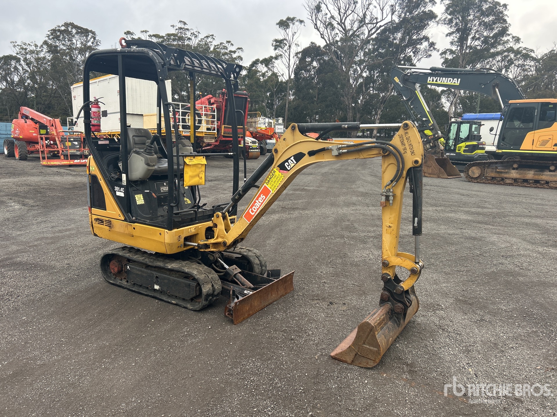 2016 Caterpillar 301.4C