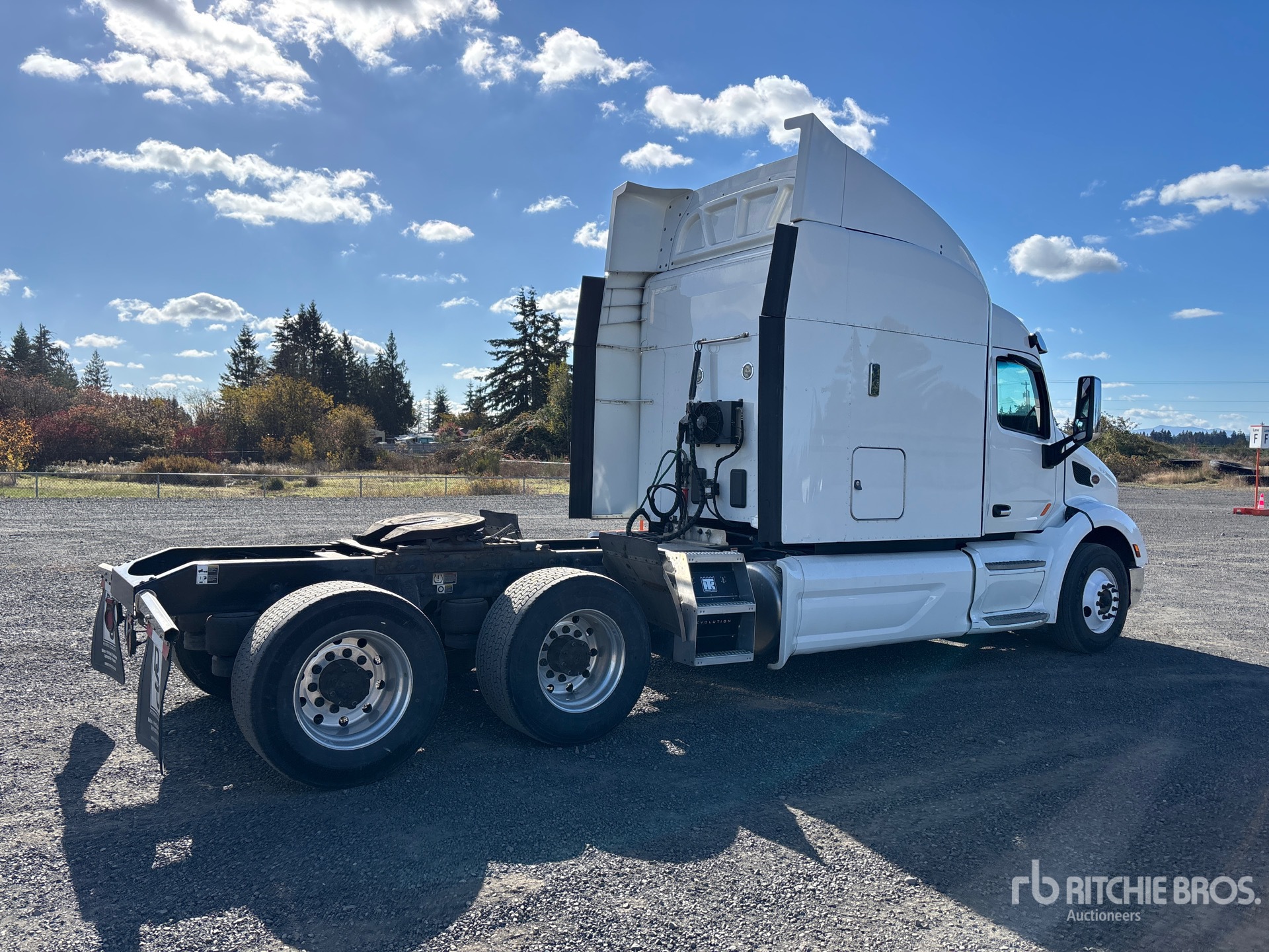 2021 Peterbilt 579