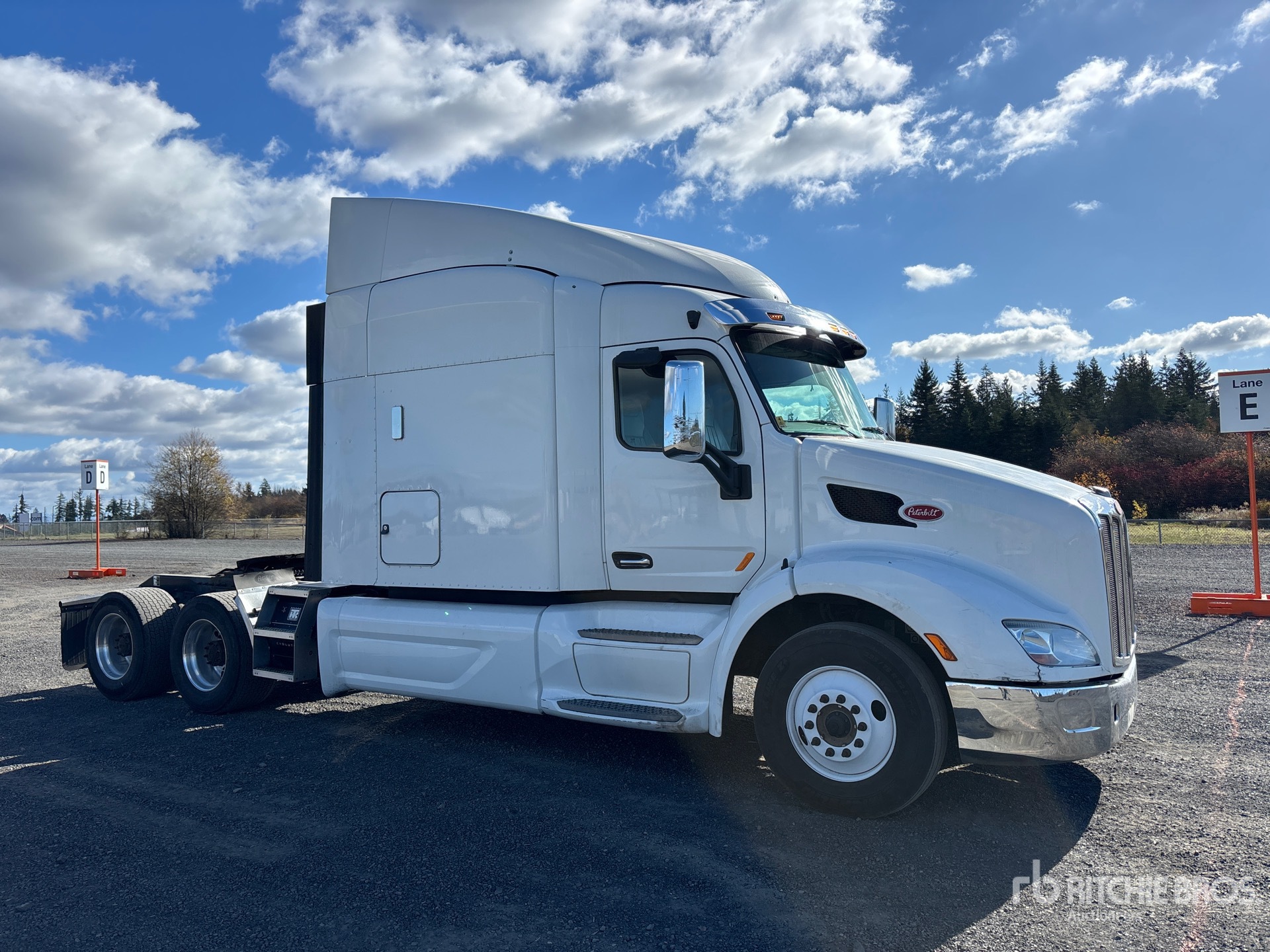 2021 Peterbilt 579