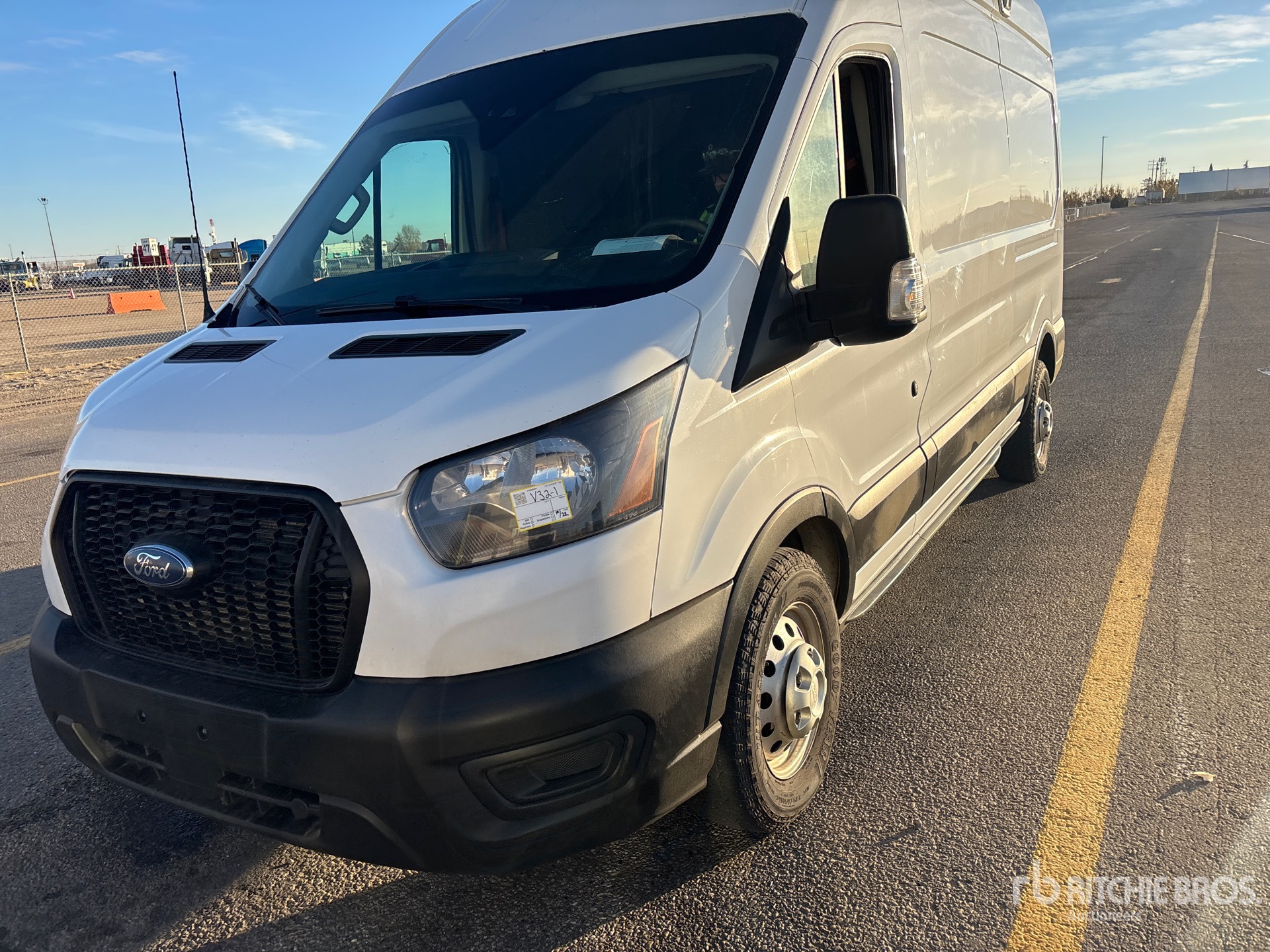 2021 Ford TRANSIT 250