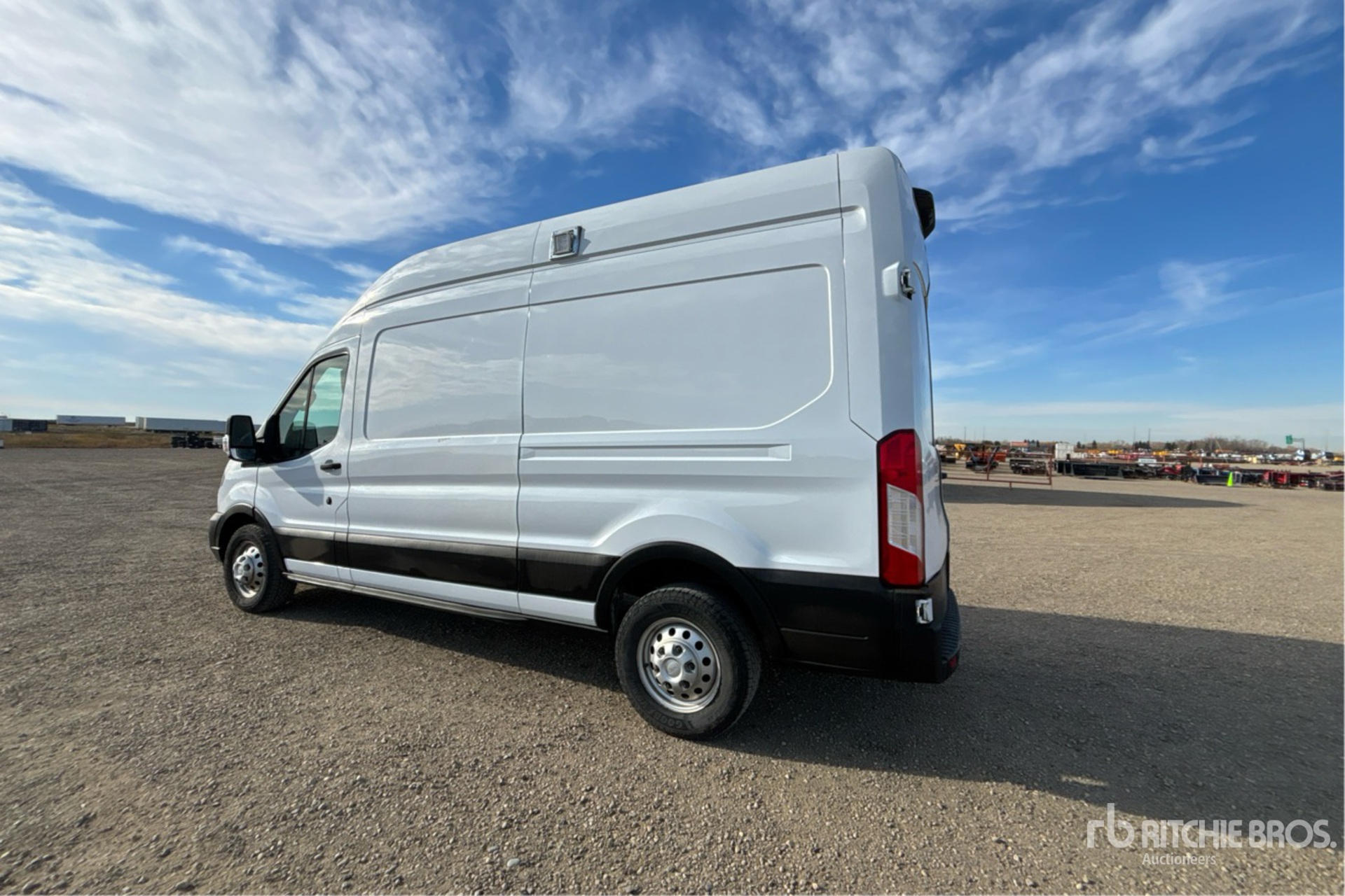 2021 Ford TRANSIT 250