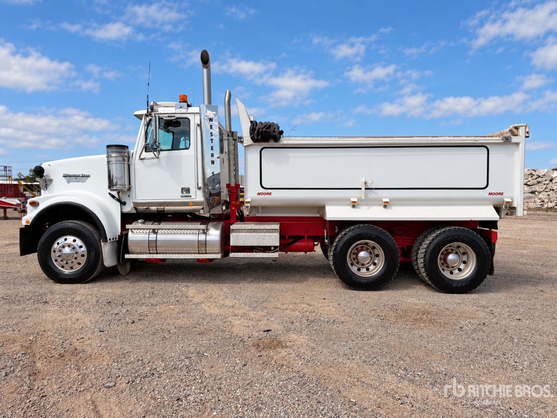 2015 Western Star 4900FXC