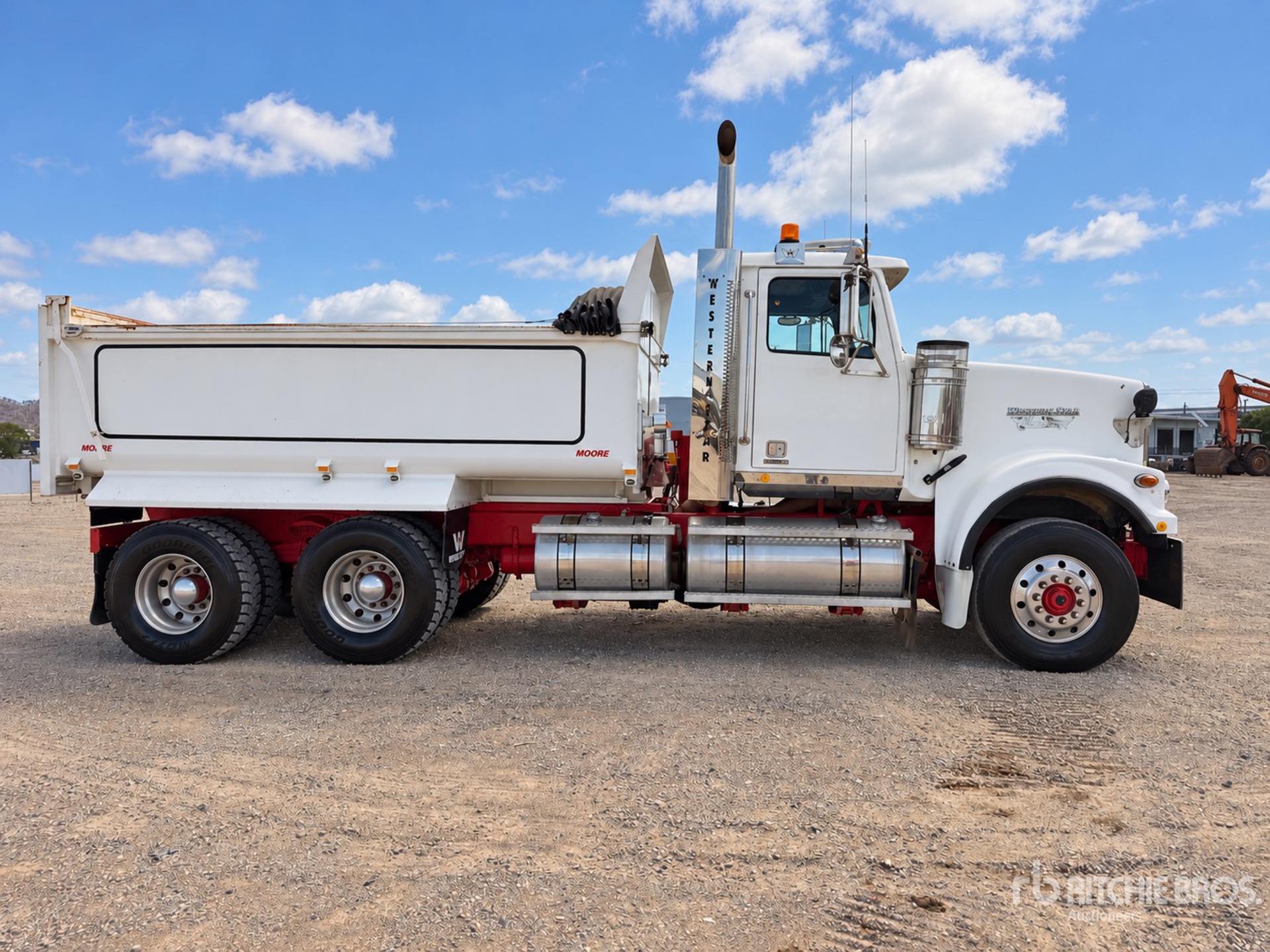 2015 Western Star 4900FXC