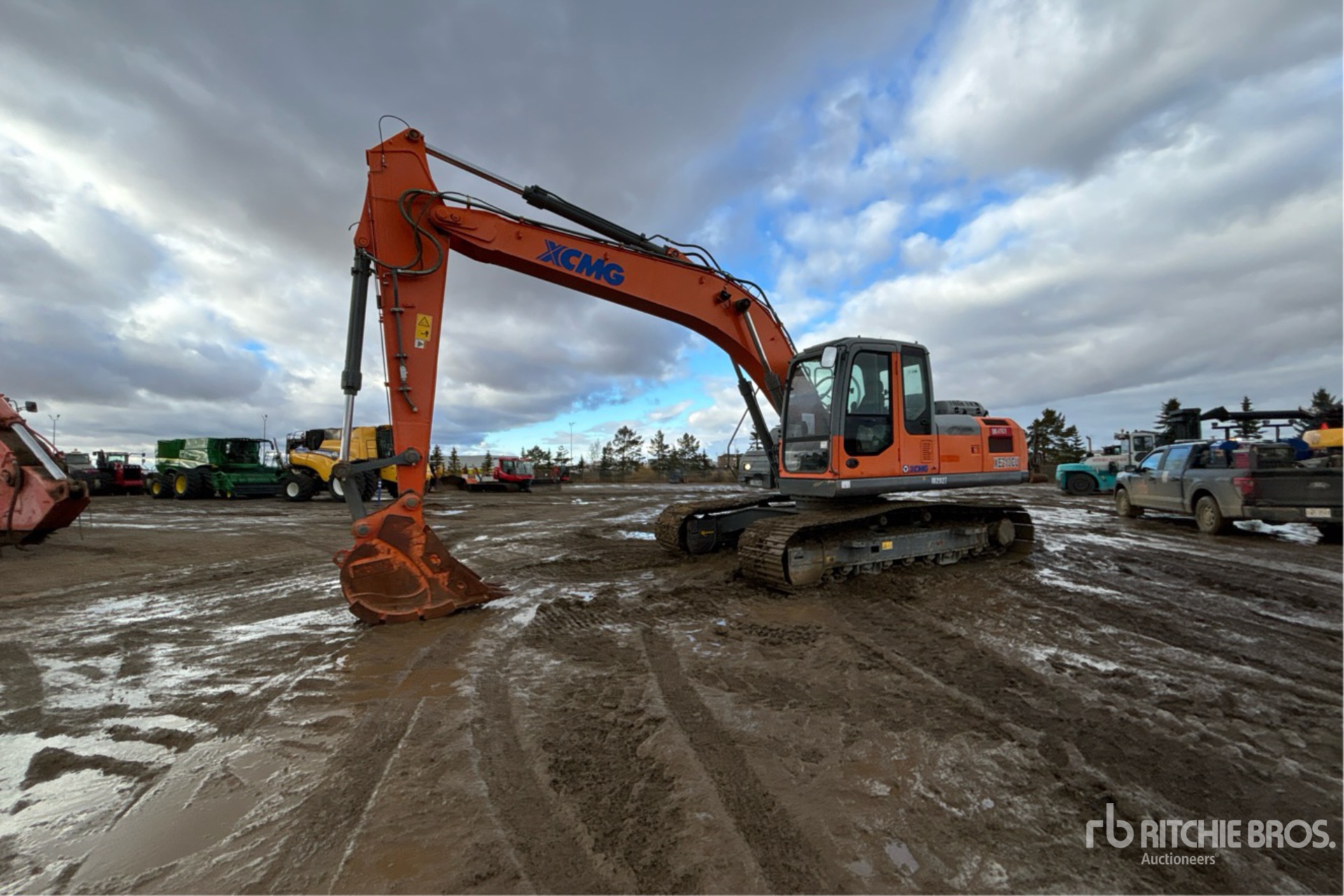 2016 XCMG XE210CU