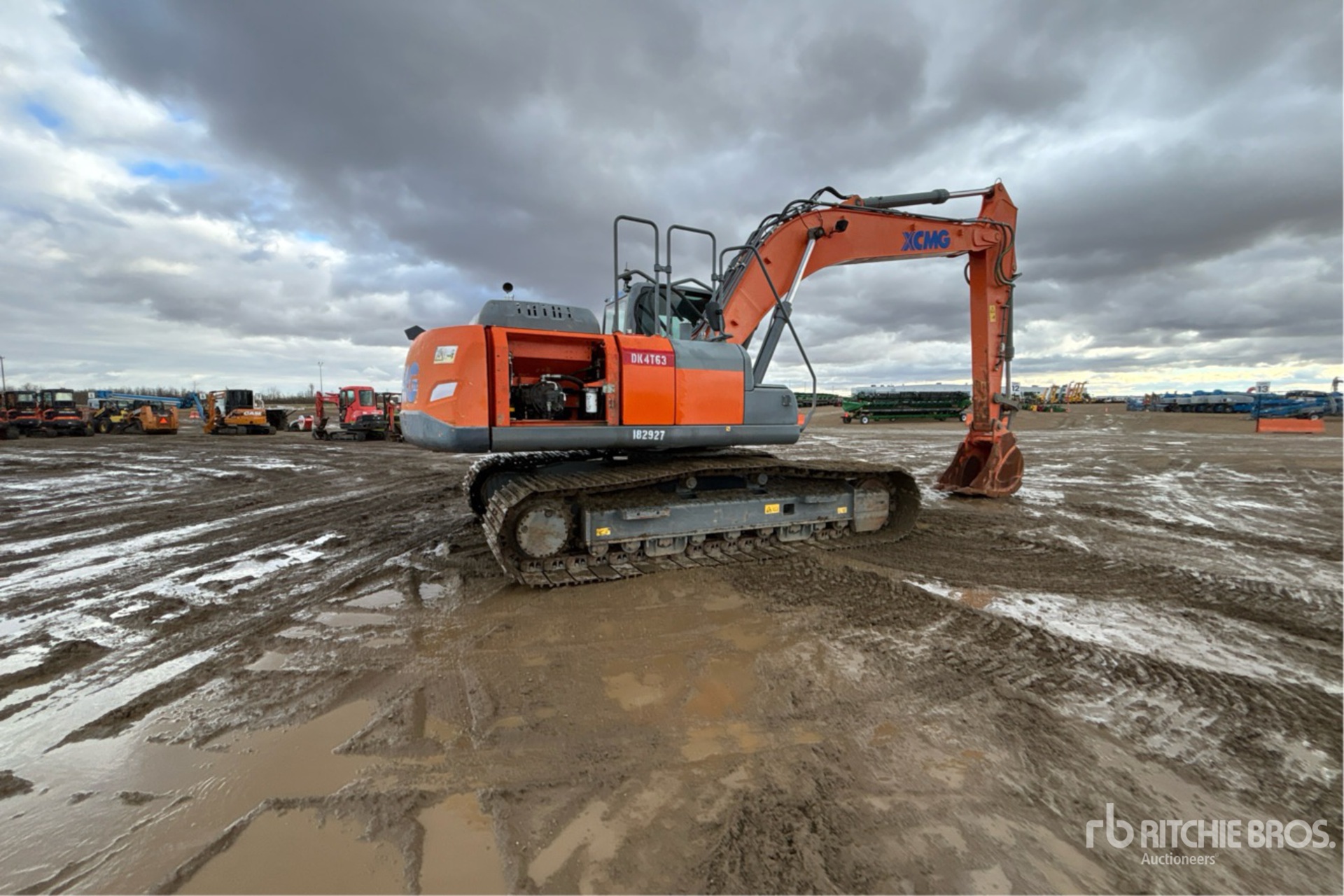 2016 XCMG XE210CU