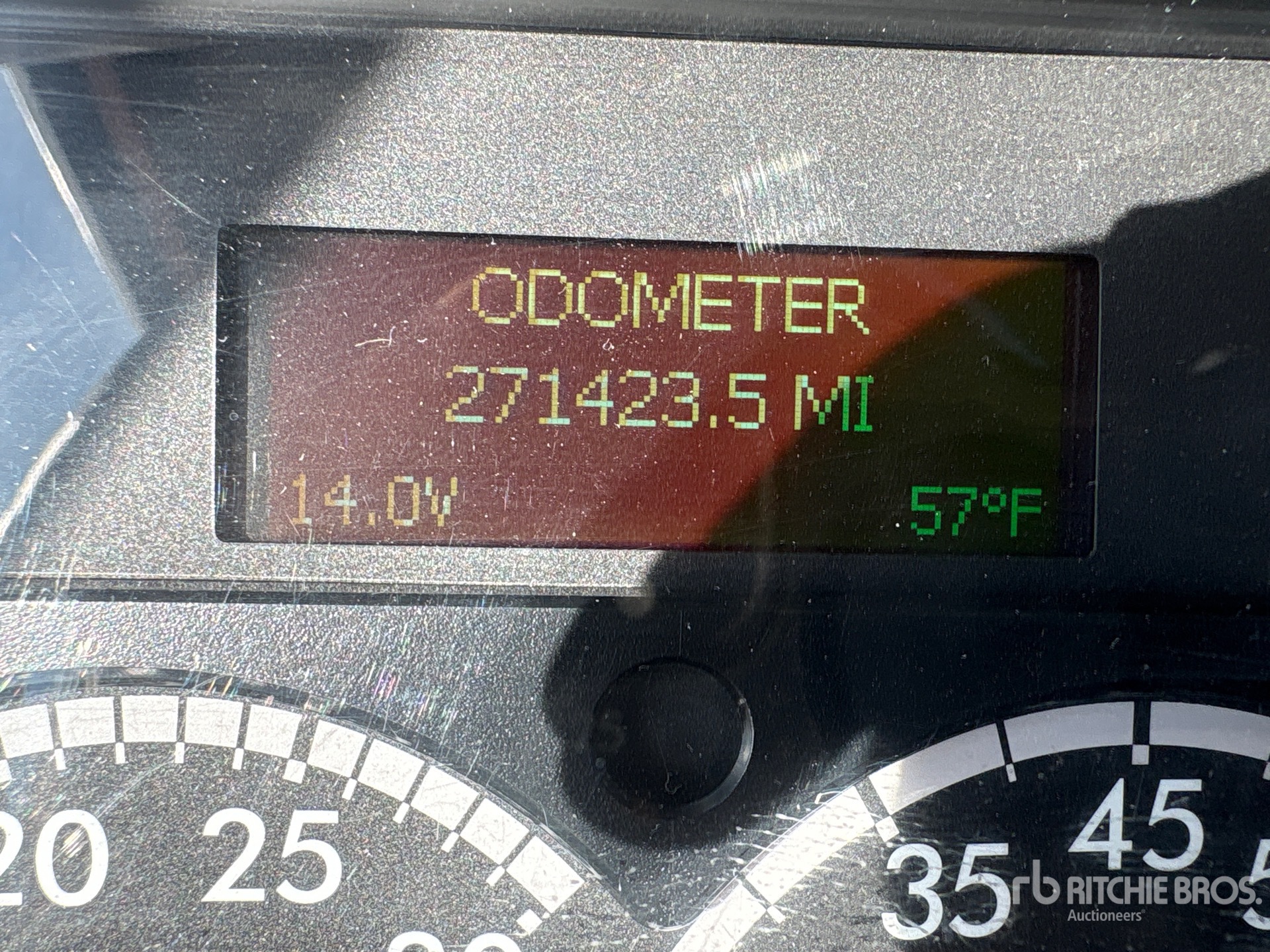2023 Freightliner M2106