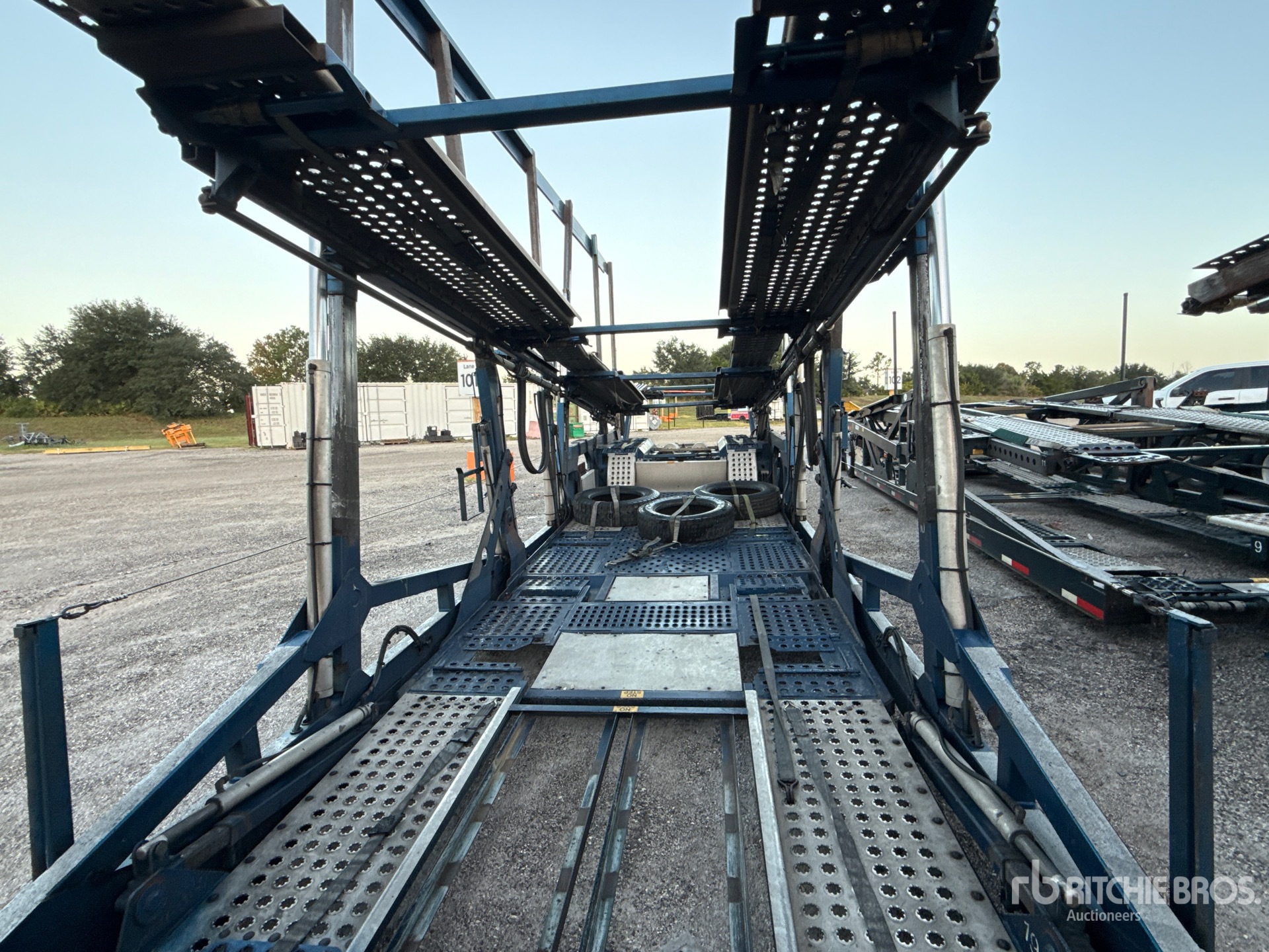 2014 Cottrell CX-11HCSD