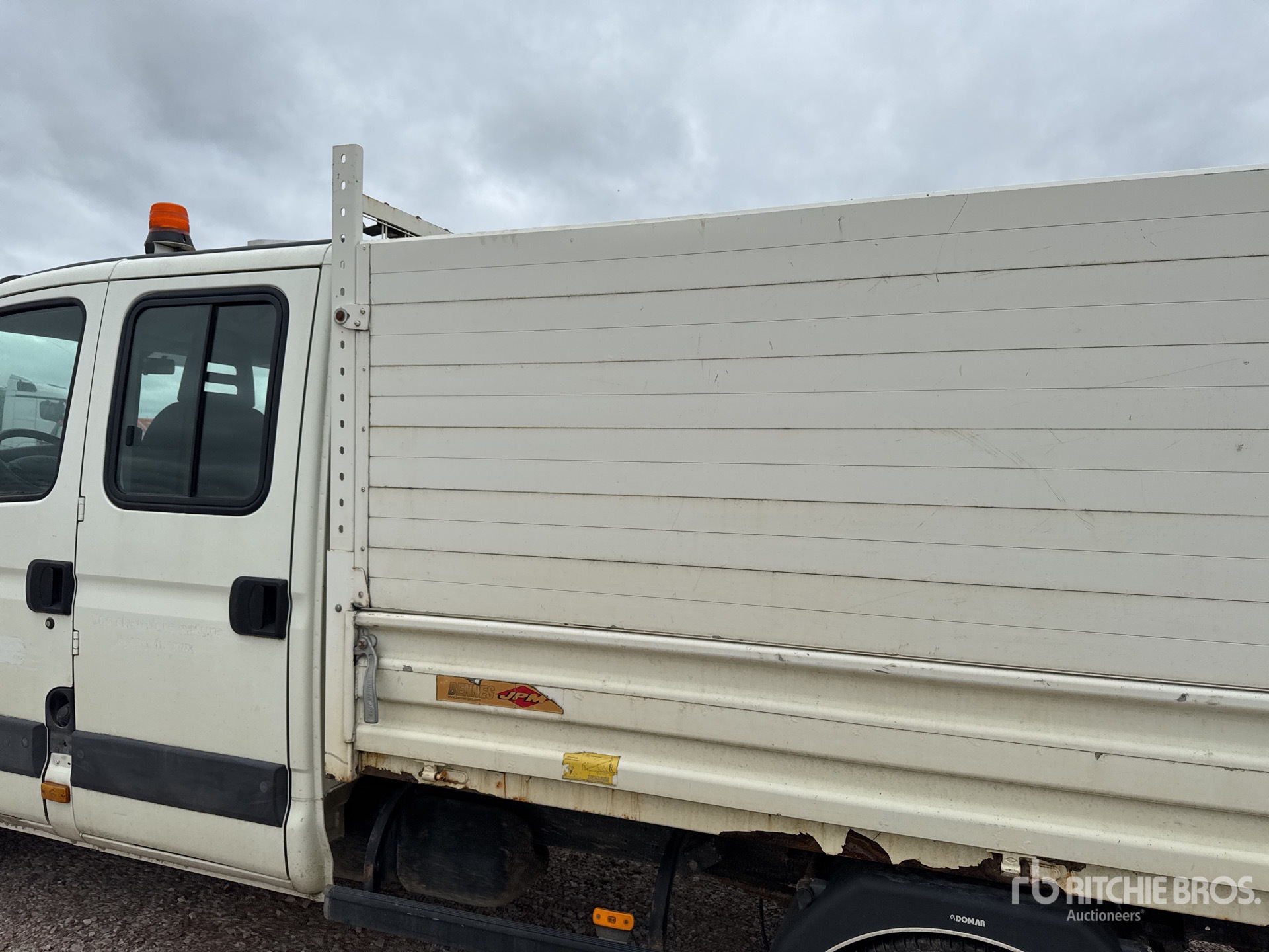 2011 Iveco 35C11