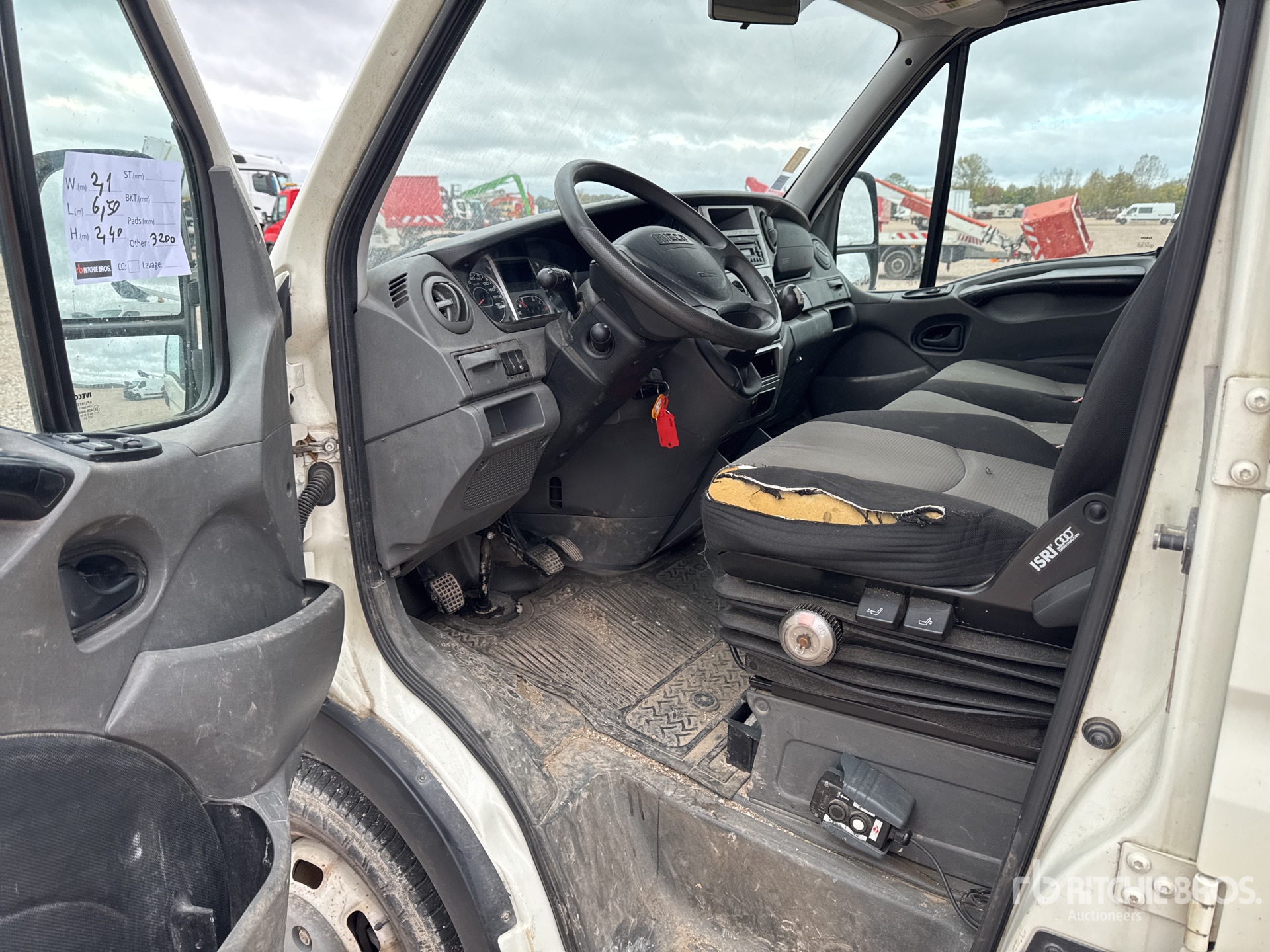 2011 Iveco 35C11