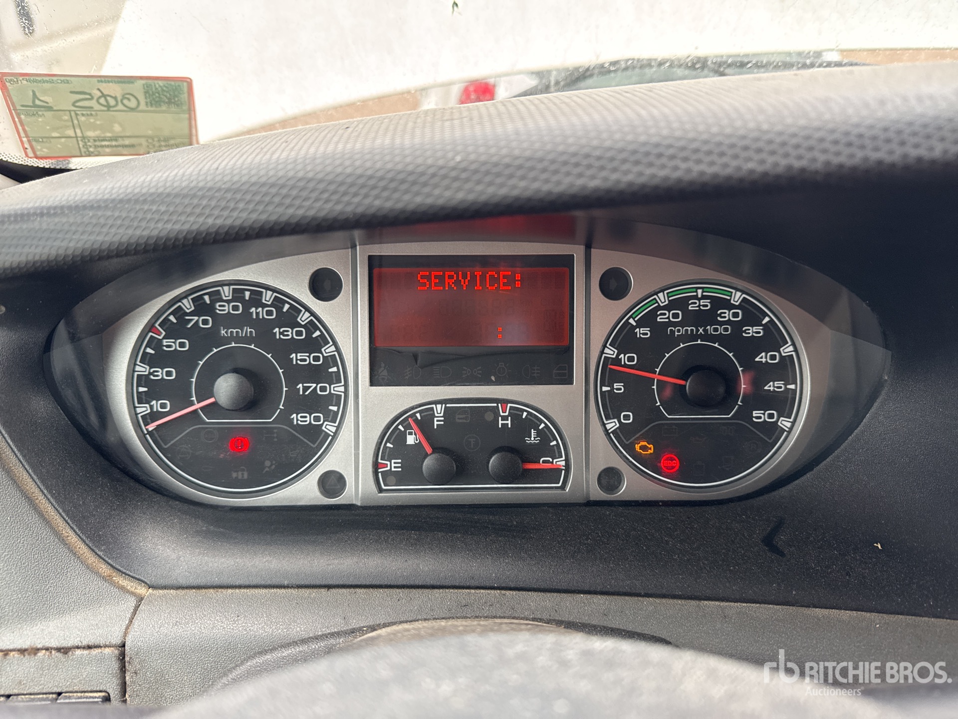 2011 Iveco 35C11