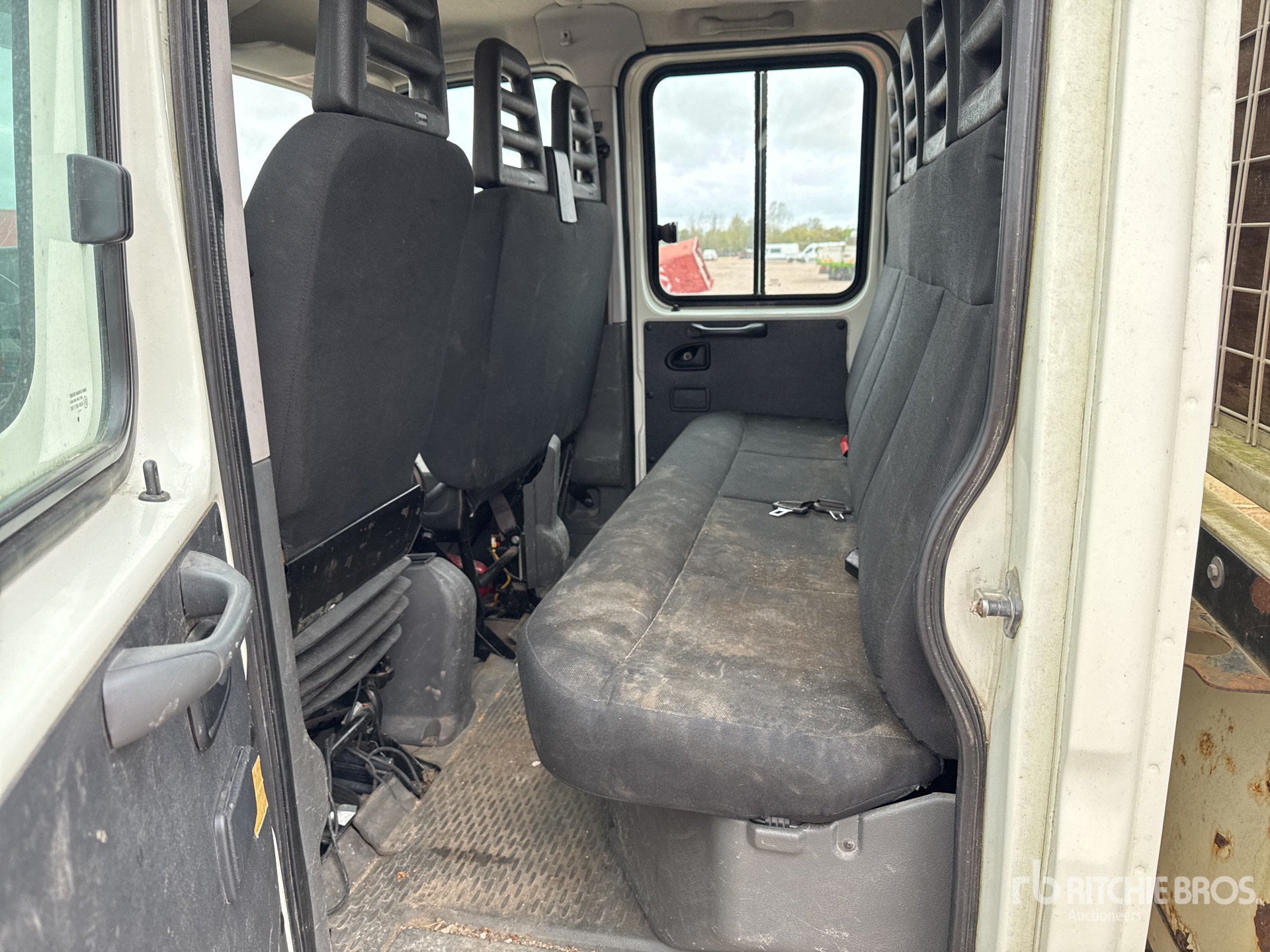 2011 Iveco 35C11