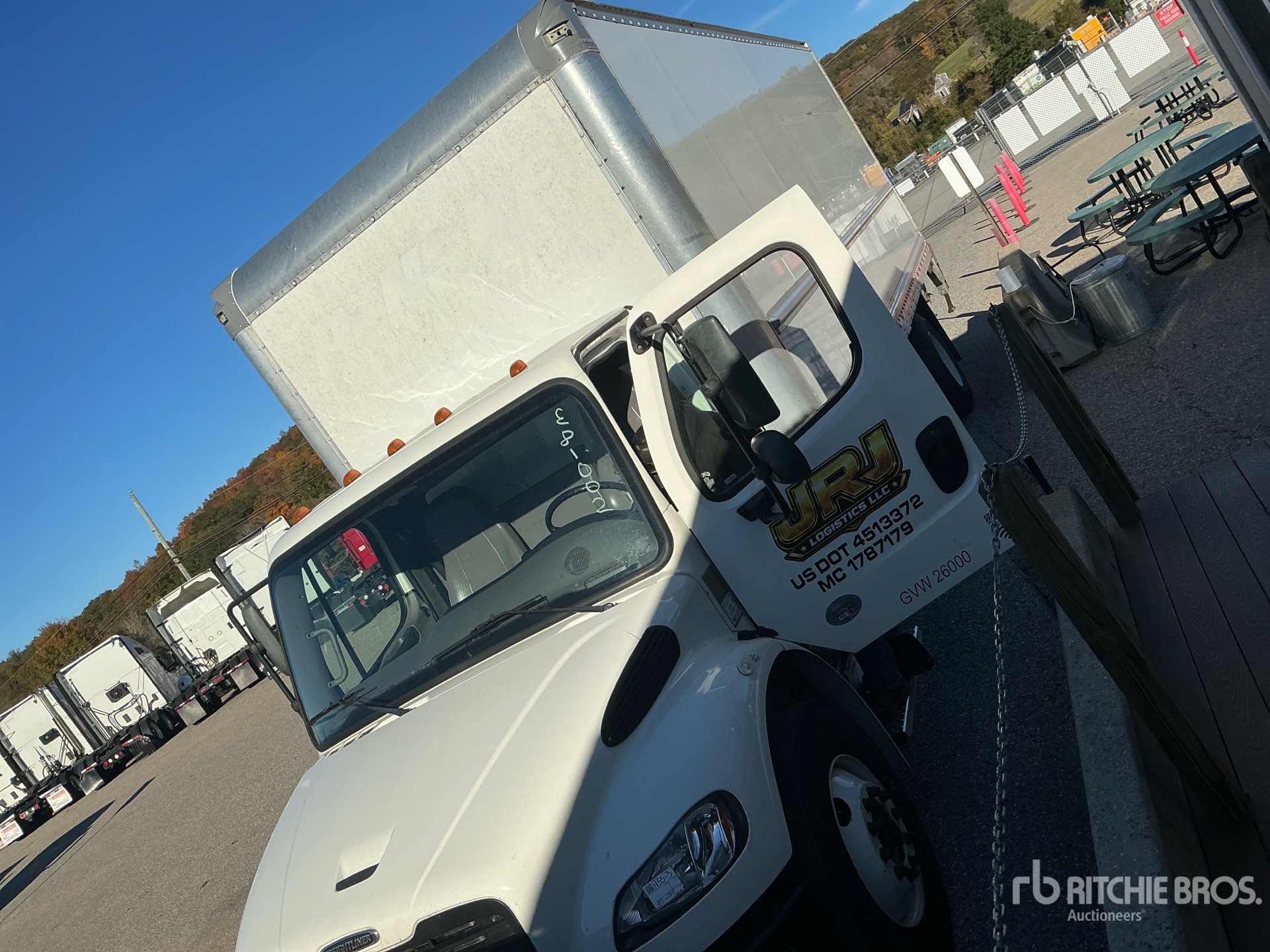 2021 Freightliner M2 106