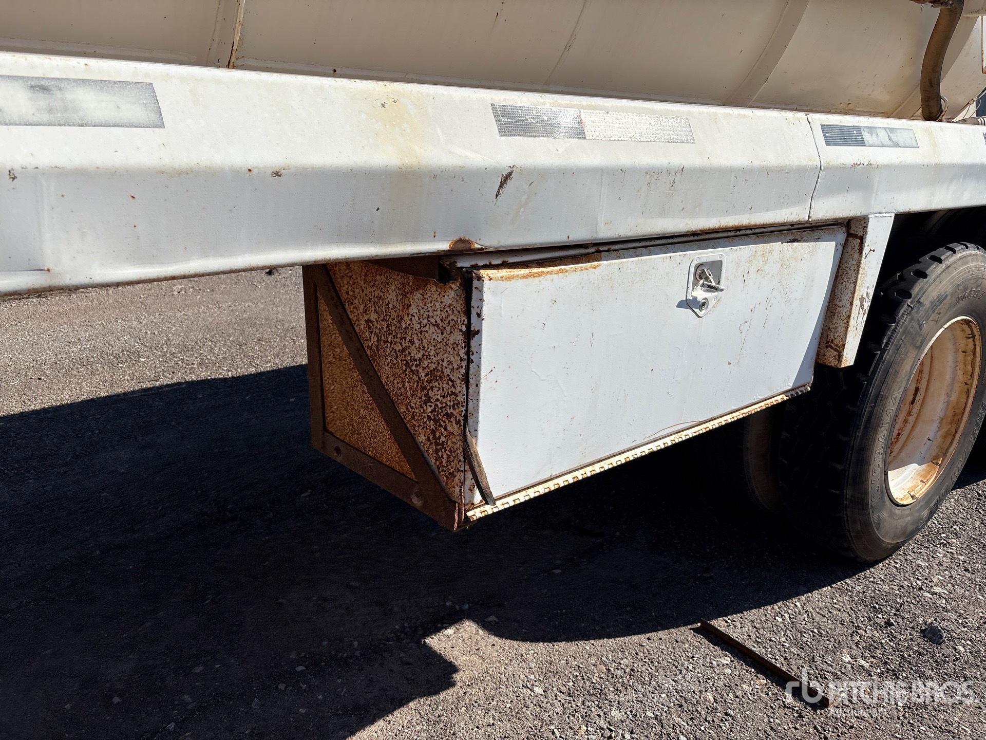 2007 Dragon 130 BBL T/A