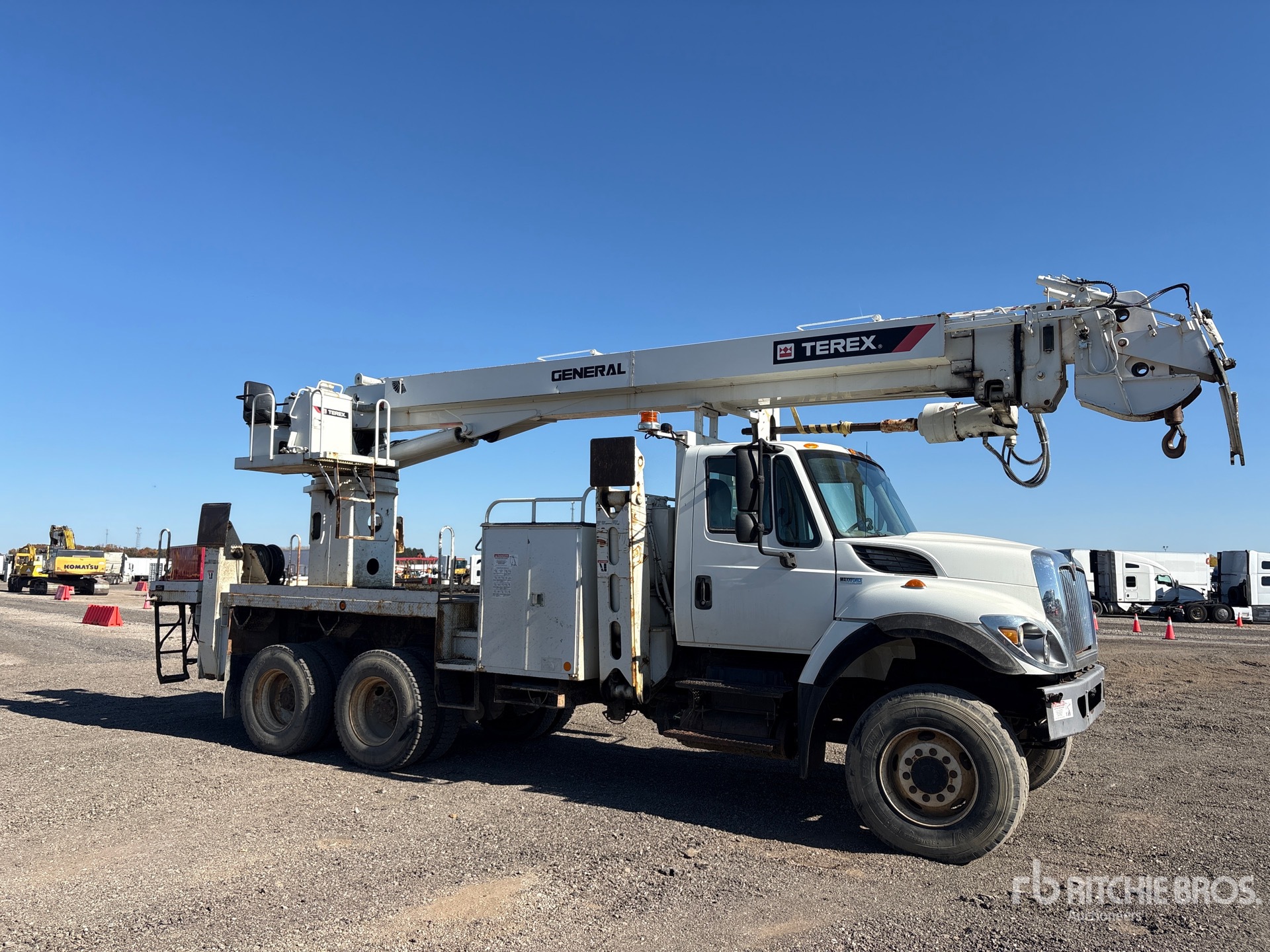 2015 International WorkStar 7400