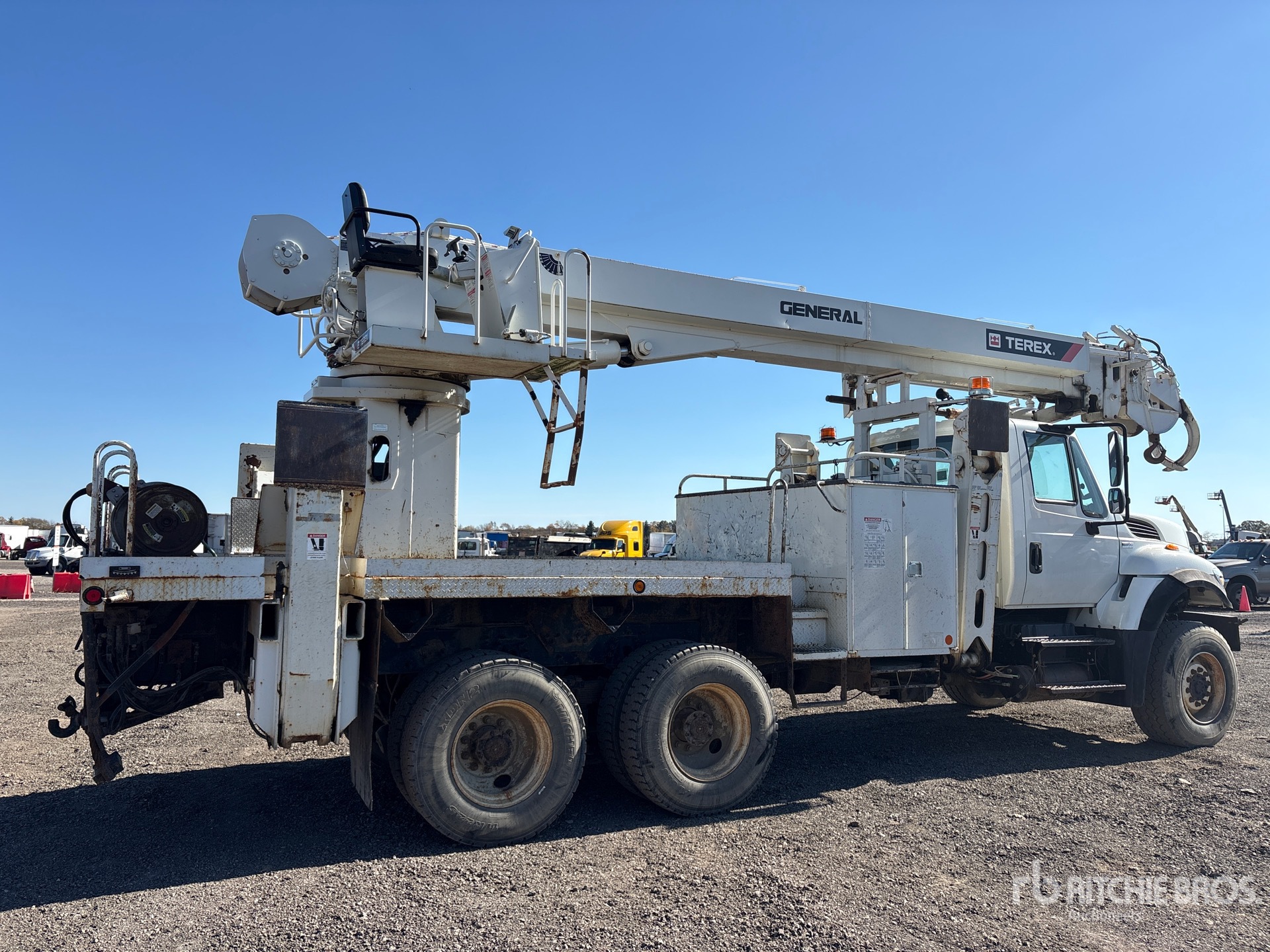 2015 International WorkStar 7400