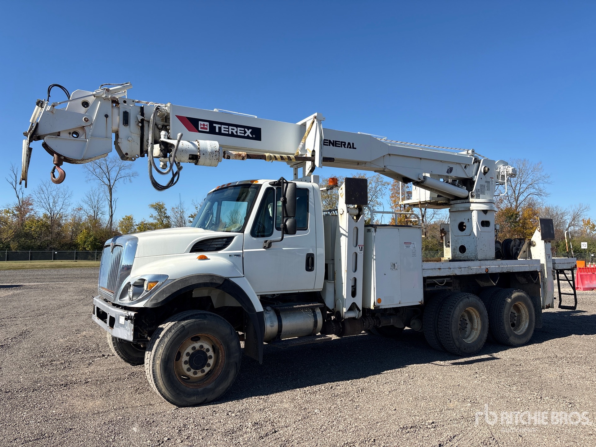 2015 International WorkStar 7400