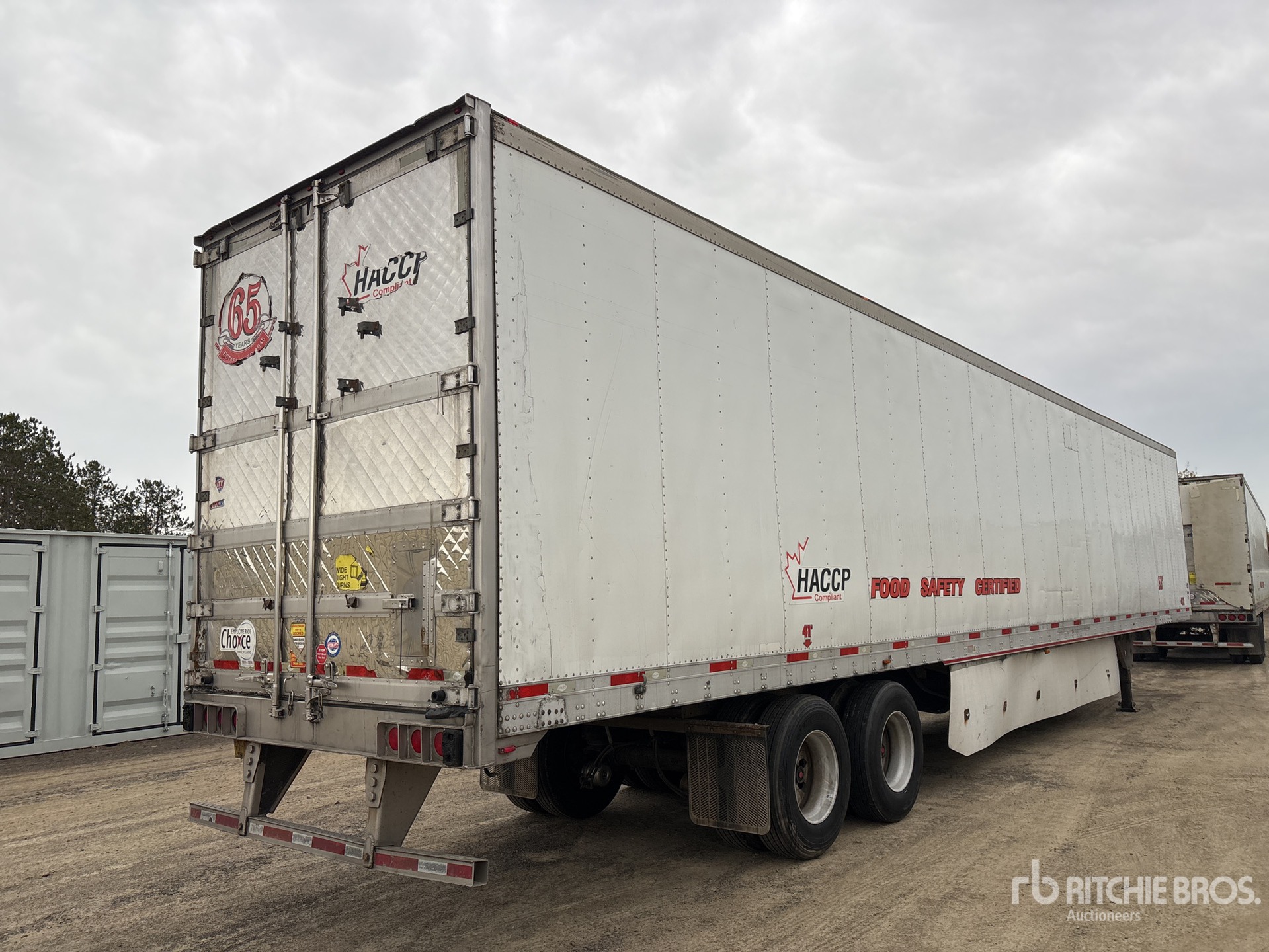 2013 Utility 3000R