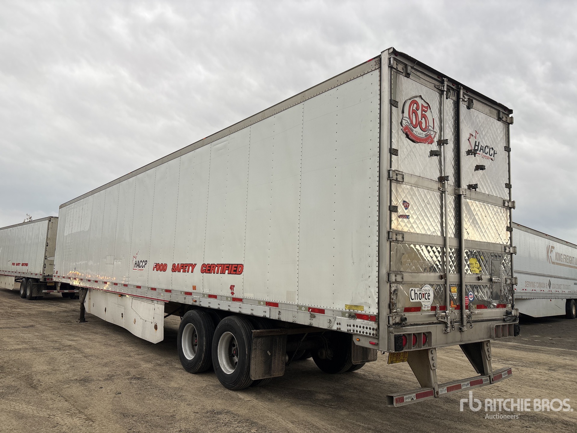 2013 Utility 3000R