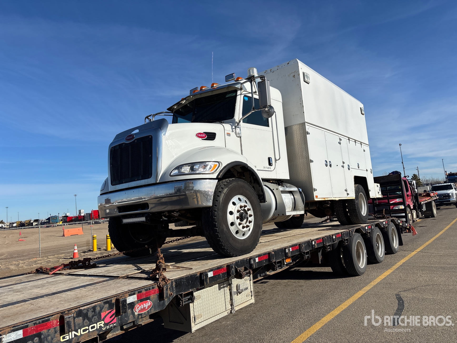 2014 Peterbilt 337