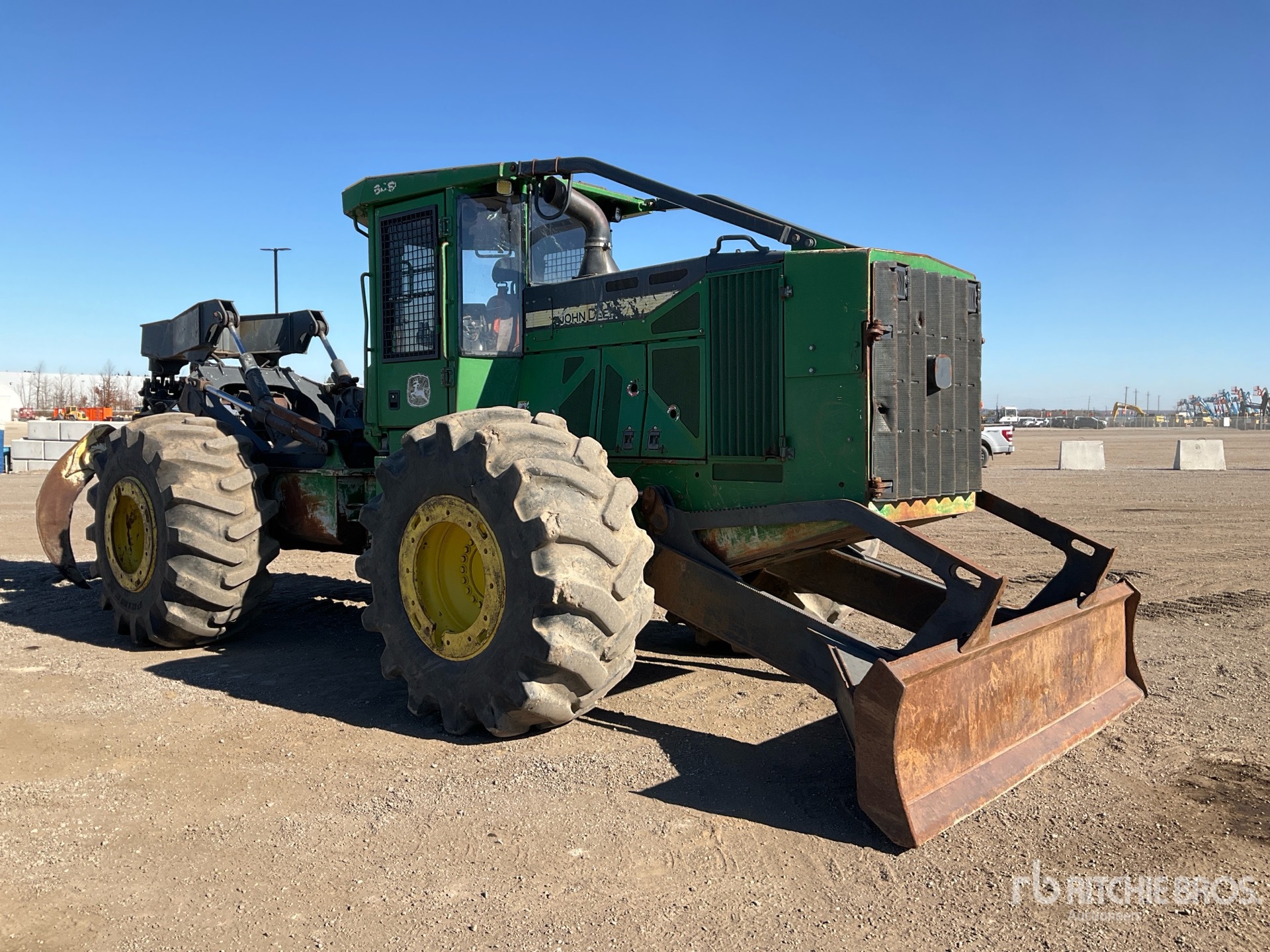 2016 John Deere 648L