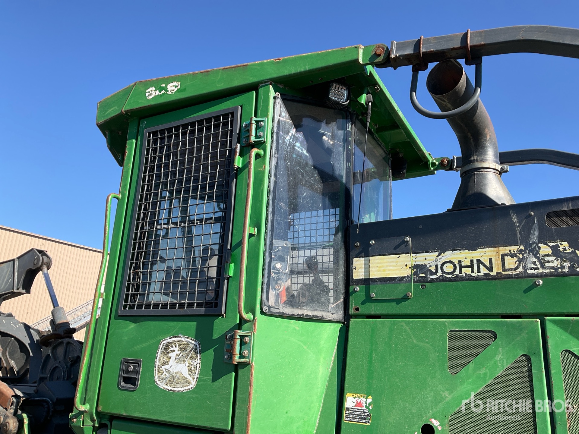 2016 John Deere 648L