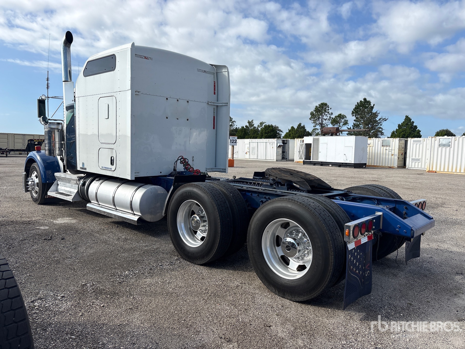 2016 Kenworth W900L