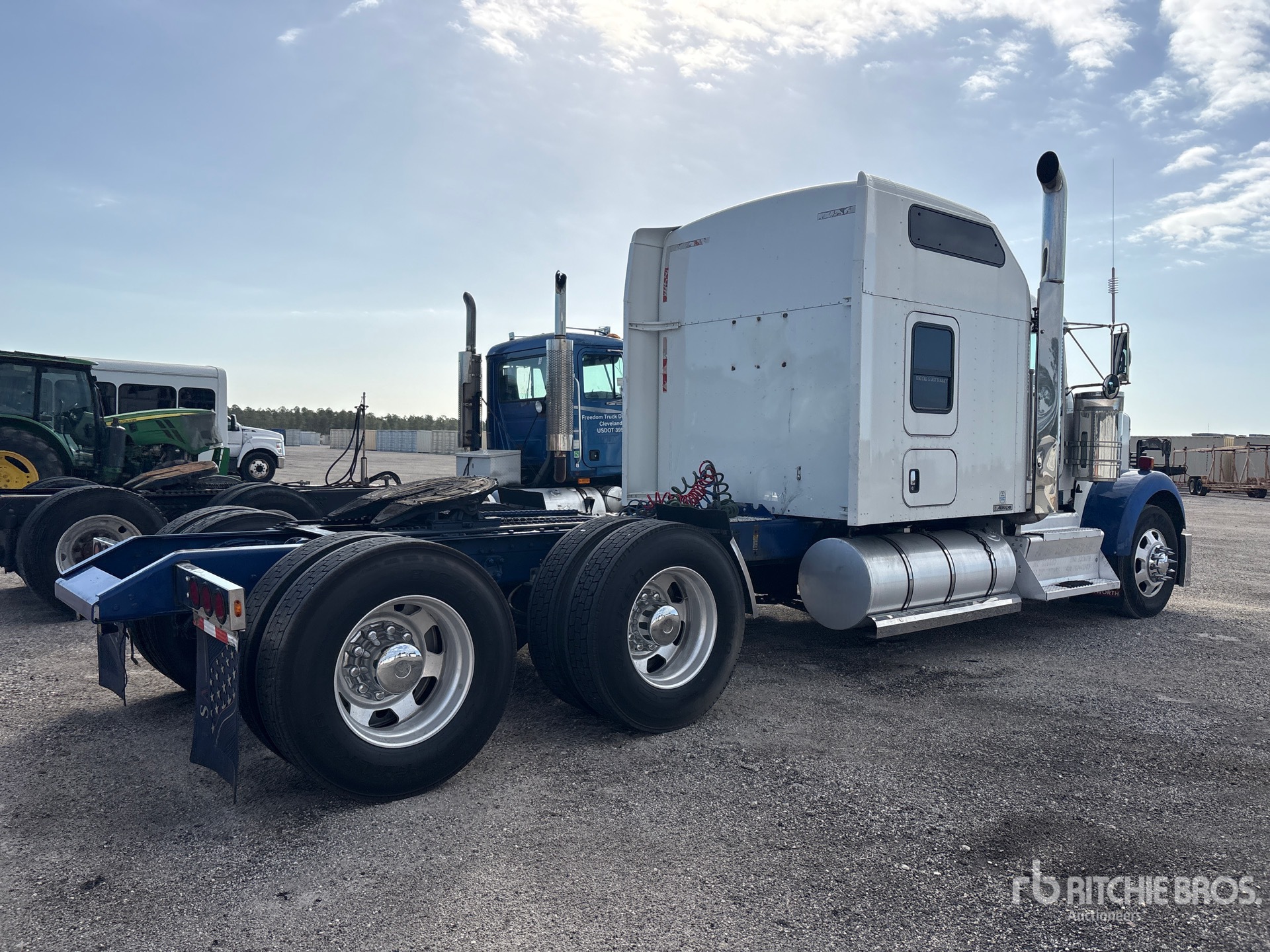 2016 Kenworth W900L