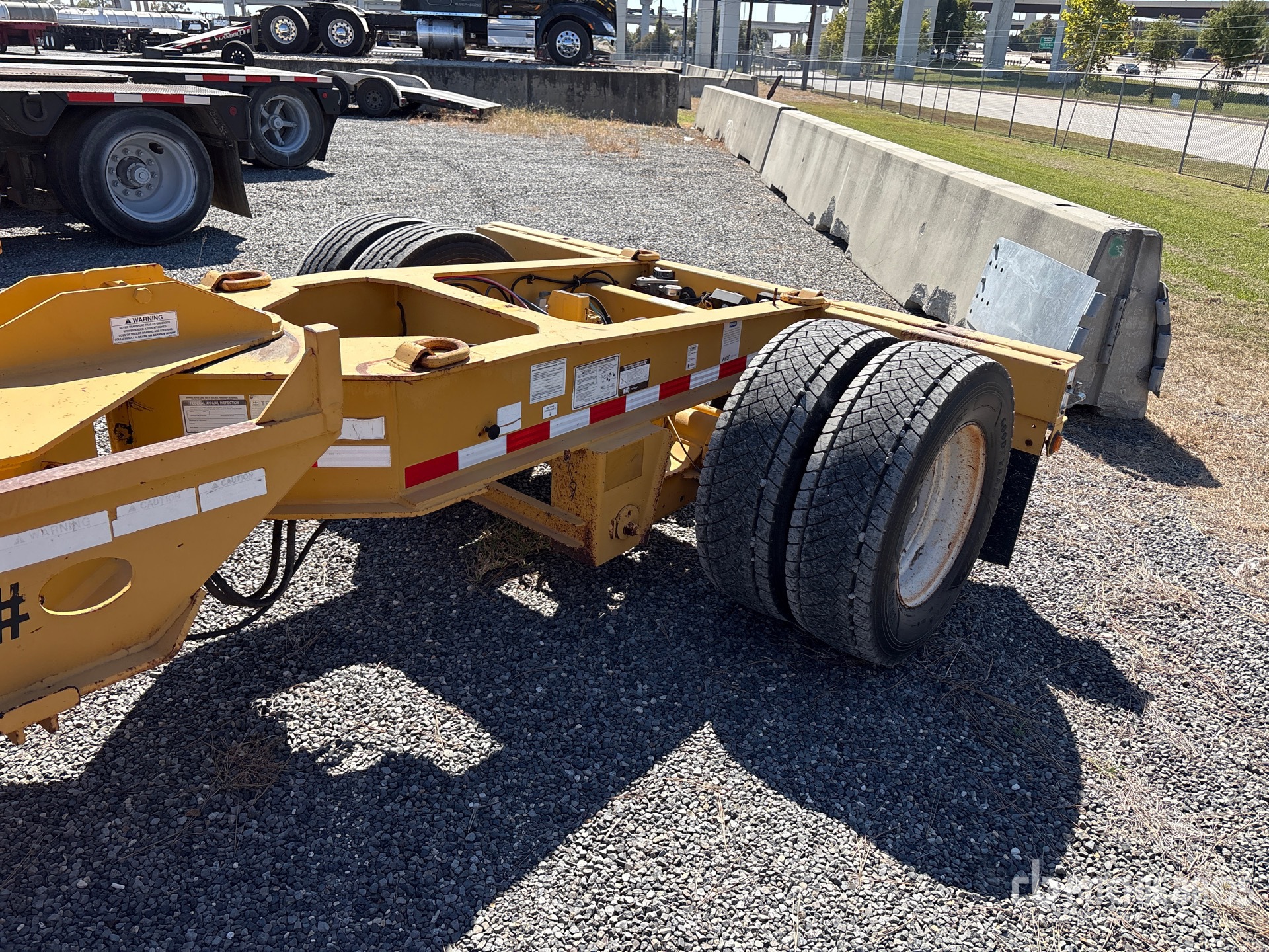 2009 Terex Load King 453/4DFPRCA