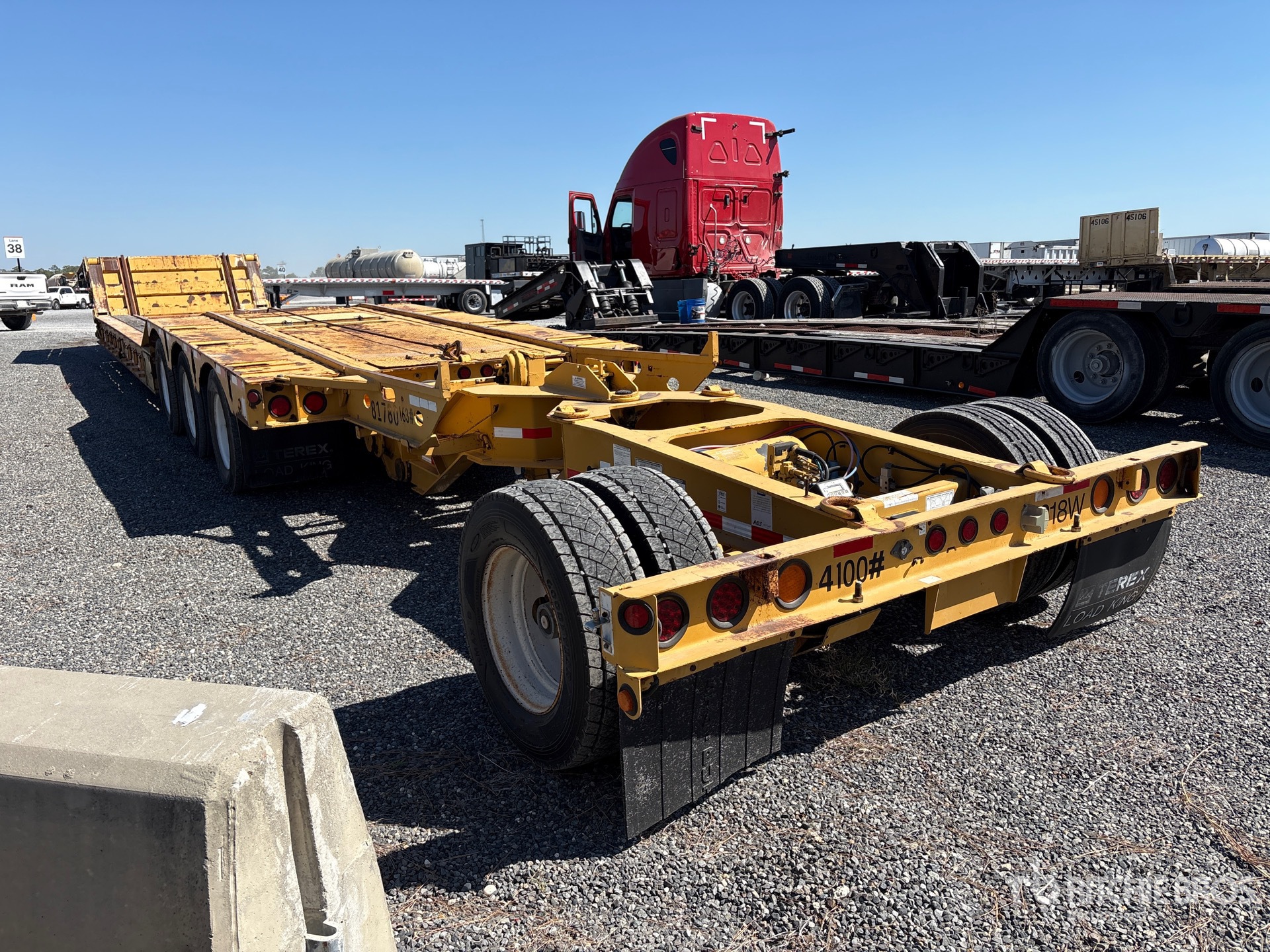 2009 Terex Load King 453/4DFPRCA