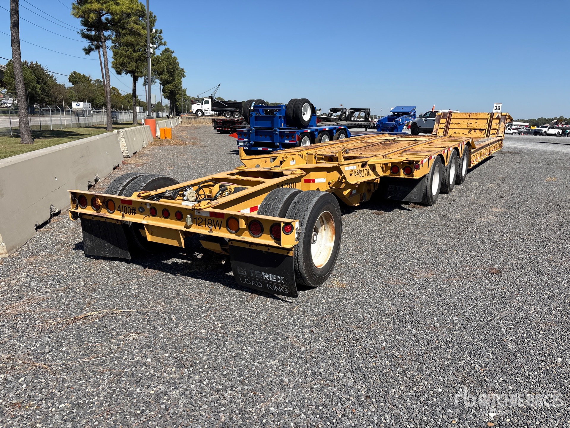2009 Terex Load King 453/4DFPRCA