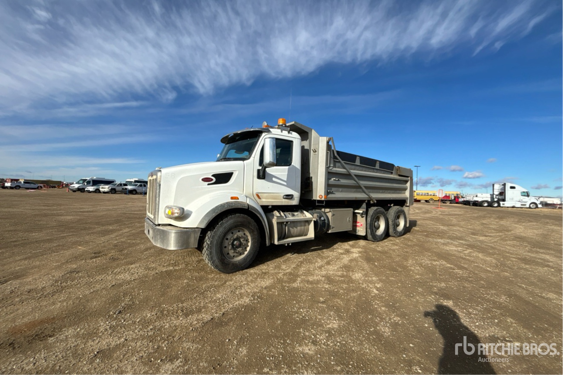 2017 Peterbilt 567
