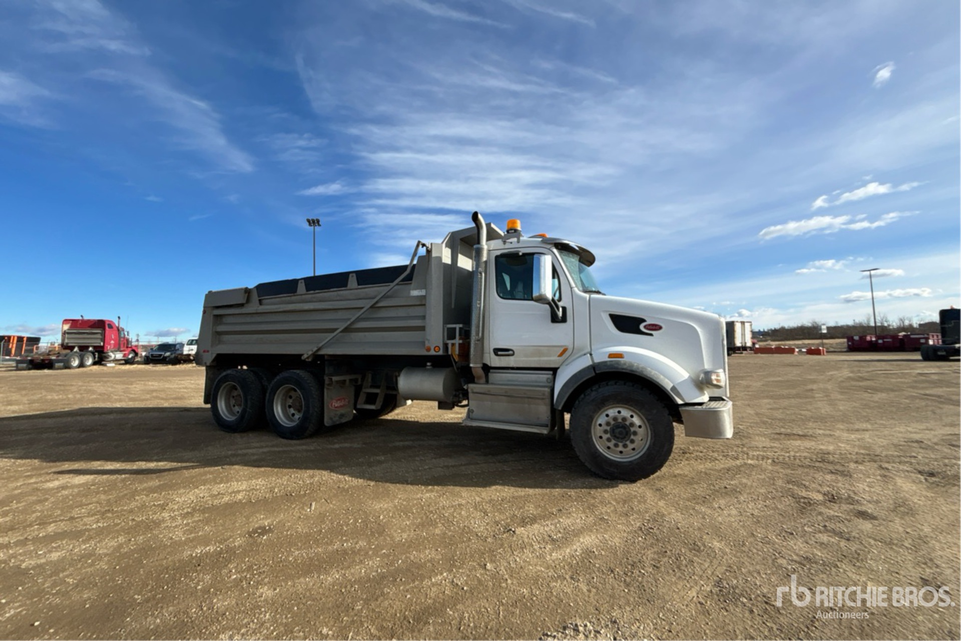 2017 Peterbilt 567