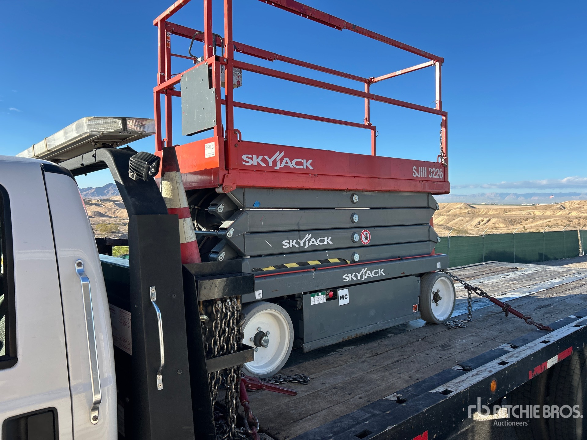 Photo of Skyjack SJ 3226
