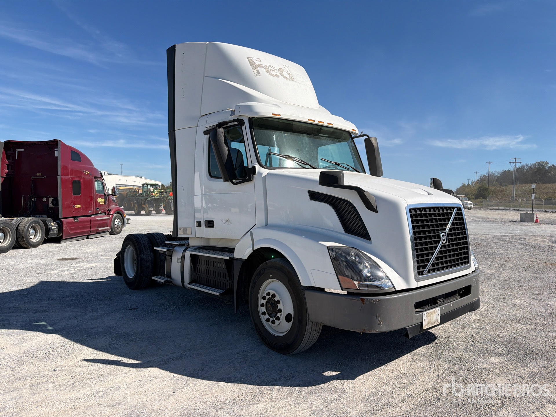 2017 Volvo VNL42T