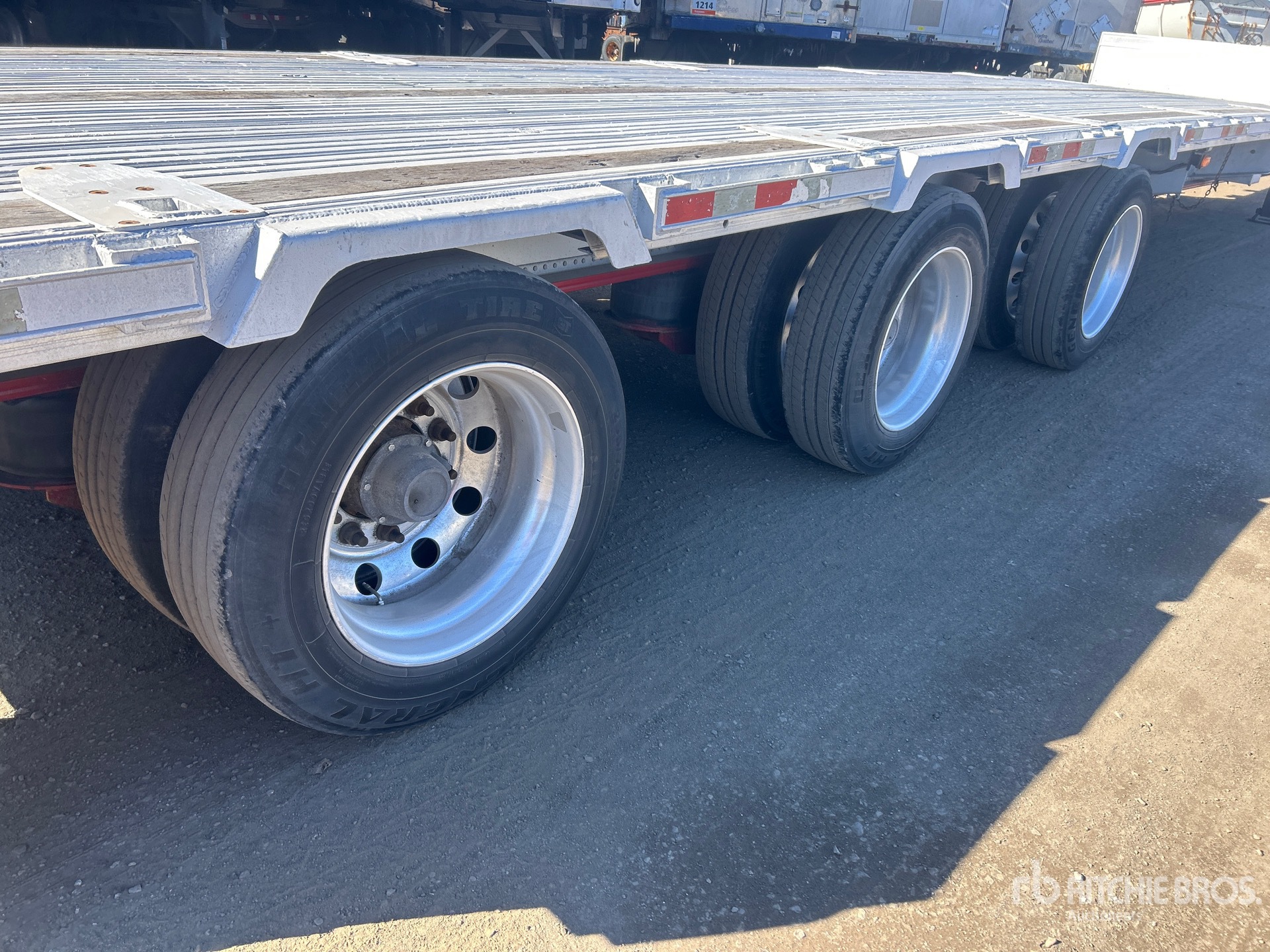2014 Manac 13348B409