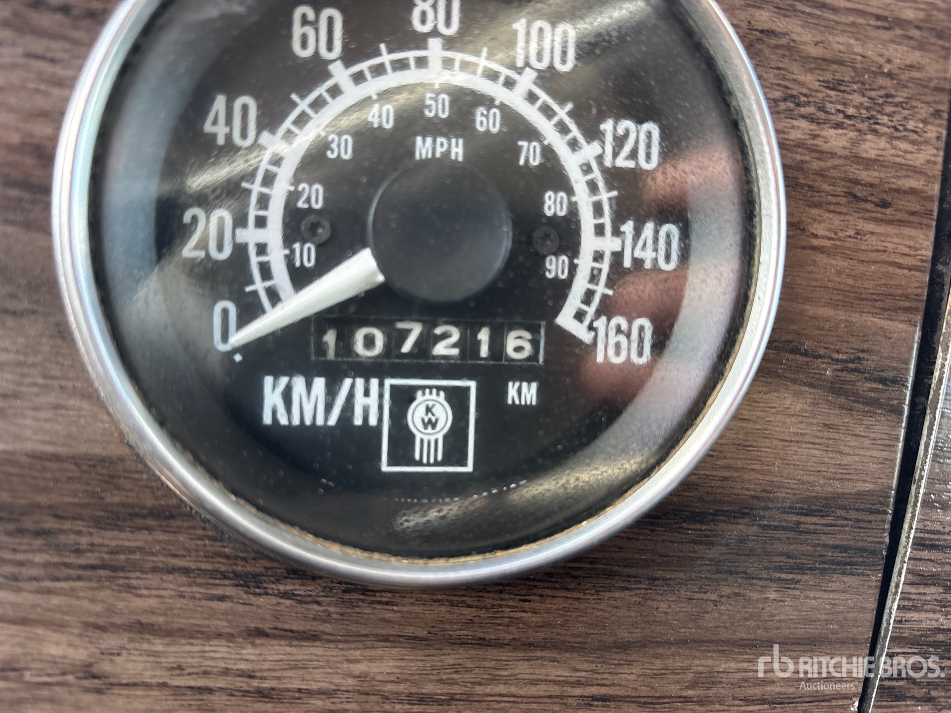 Kenworth 6x4 Self-Loading