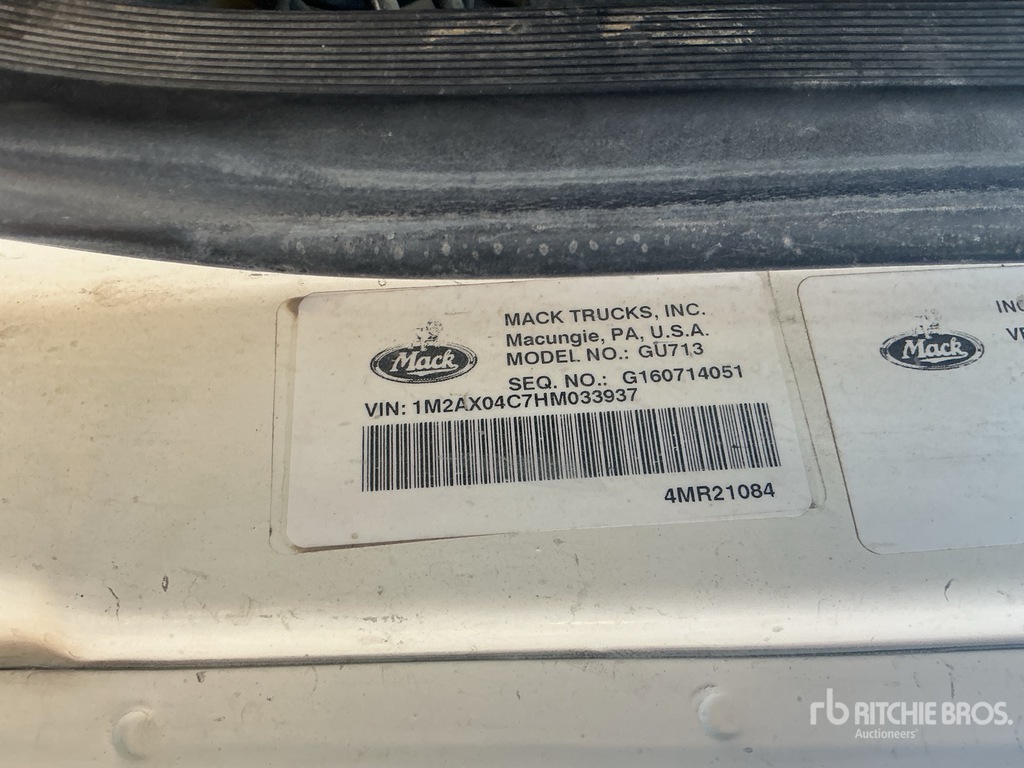 General Appearance with Numéro de série/Numéro d'identification du véhicule automobile