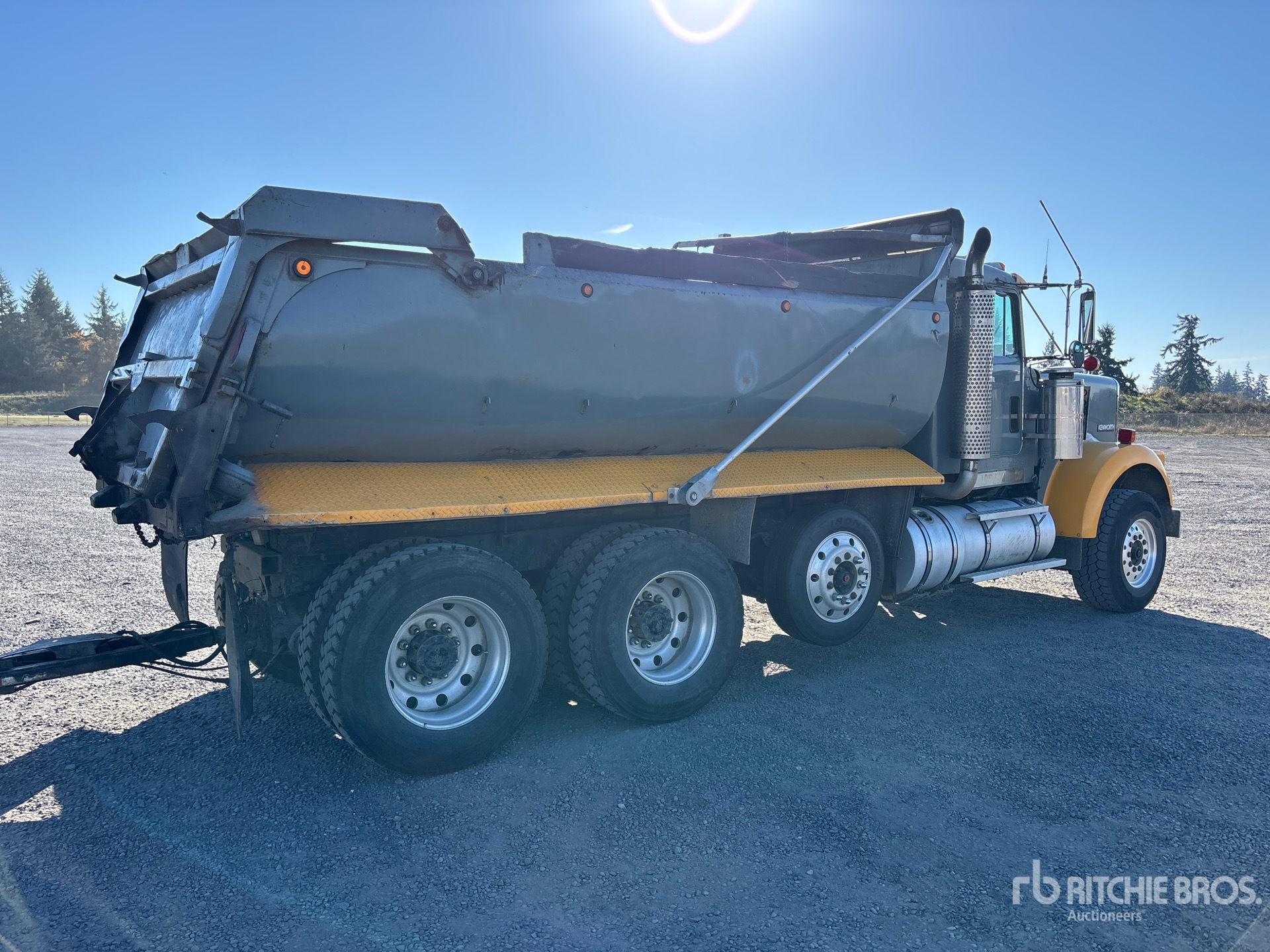 1990 Kenworth W900