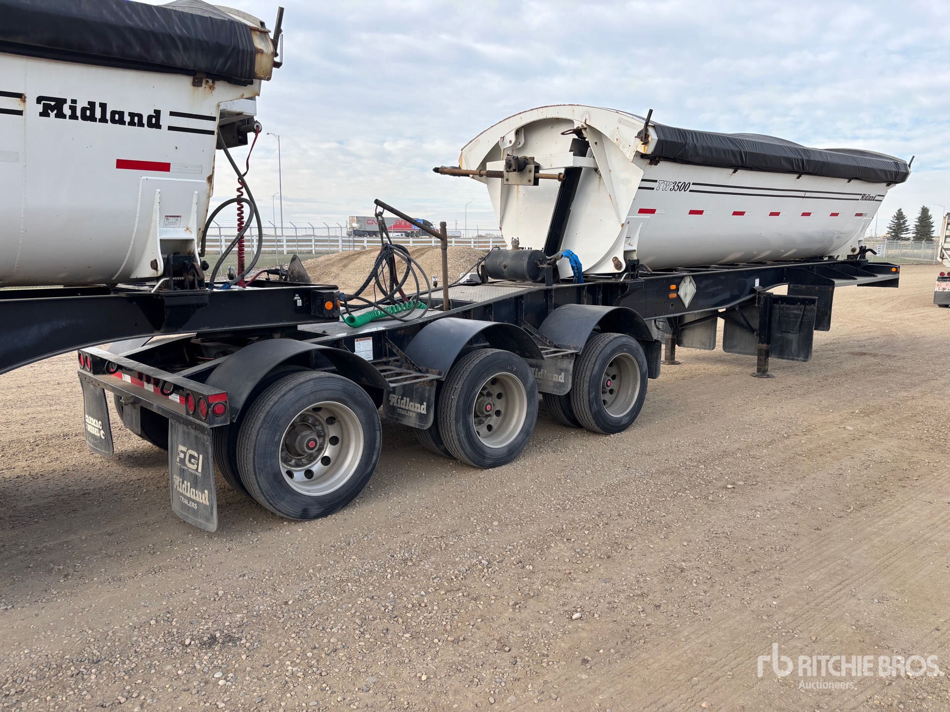 2018 Midland 21 FT SUPER B-TRAIN LEAD