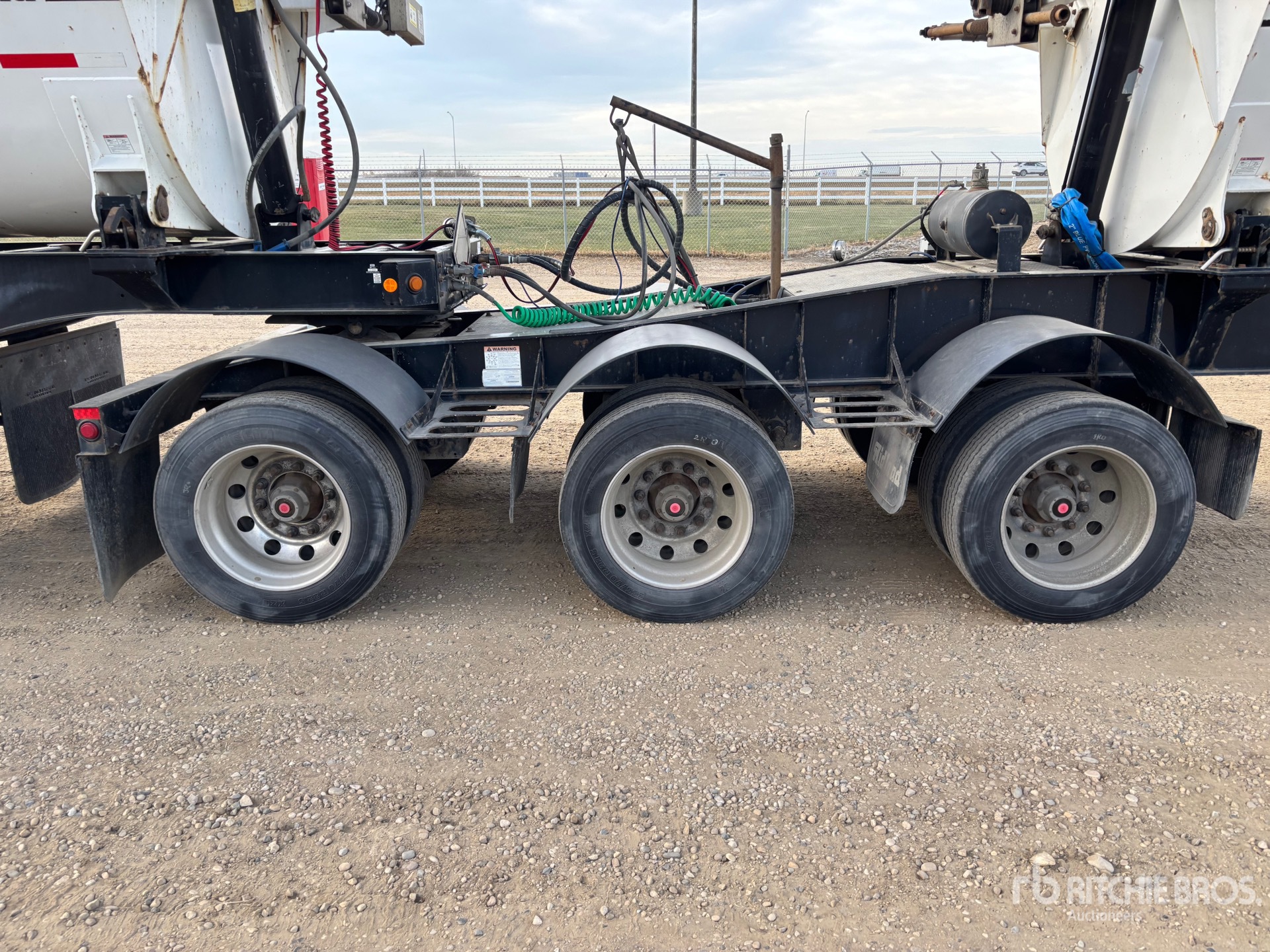 2018 Midland 21 FT SUPER B-TRAIN LEAD