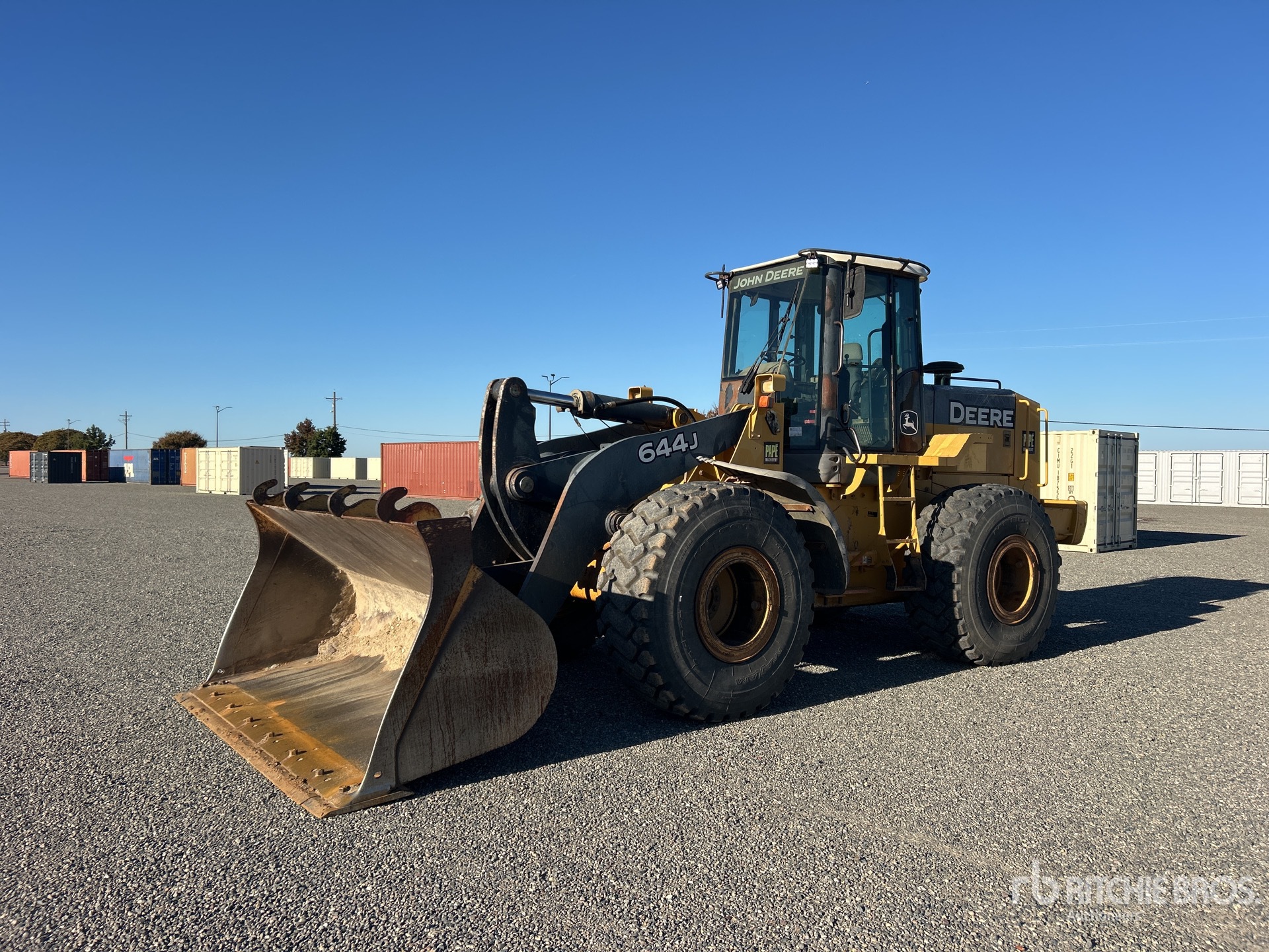 Photo of 2005 John Deere 644J