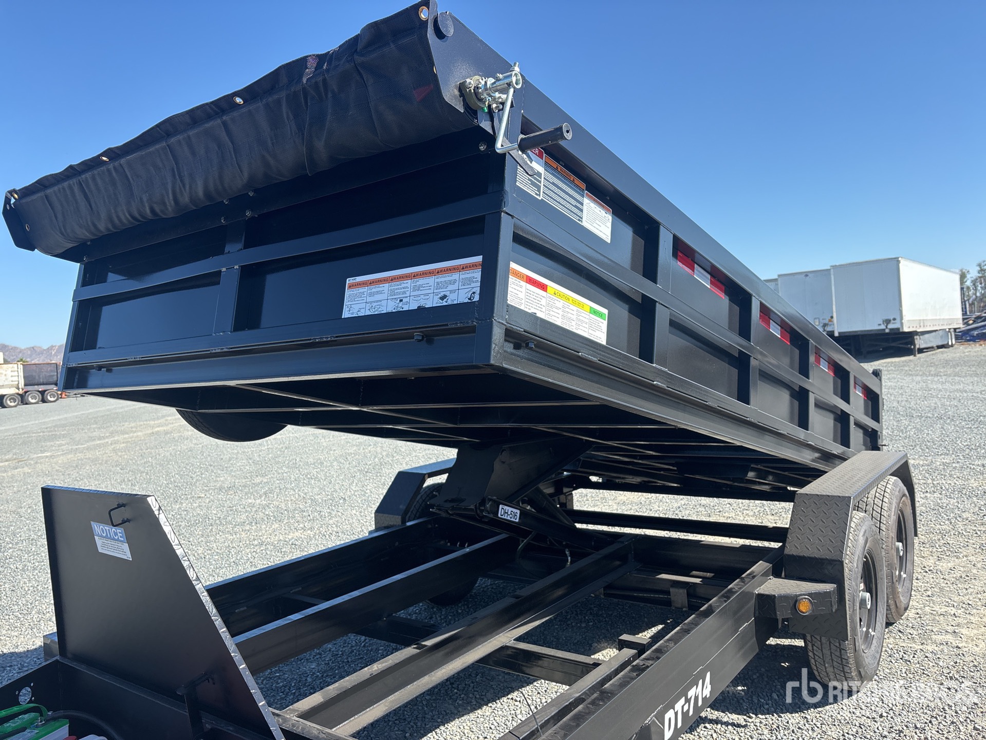 2027 DENTON 14 FT T/A