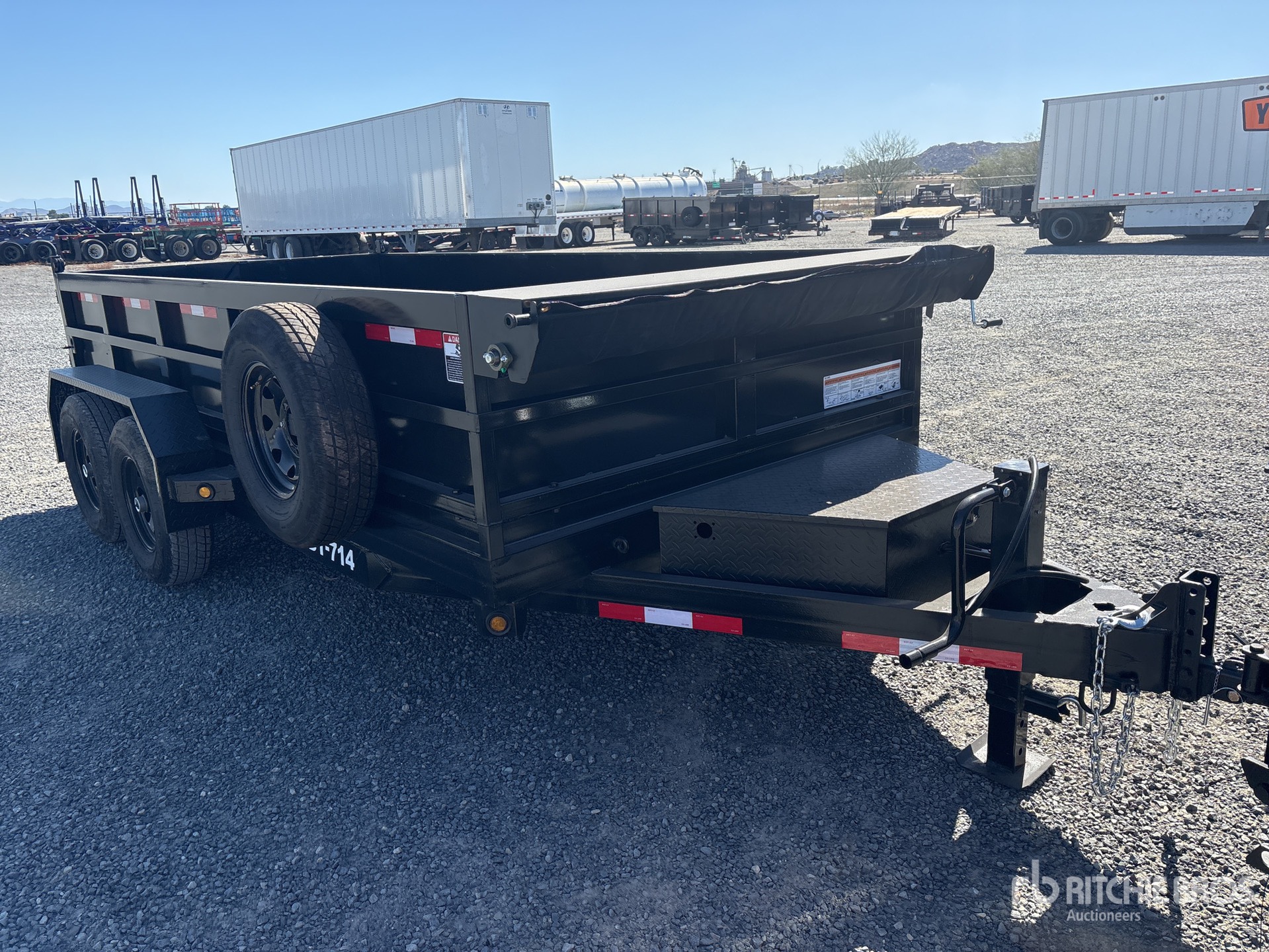 2027 DENTON 14 FT T/A