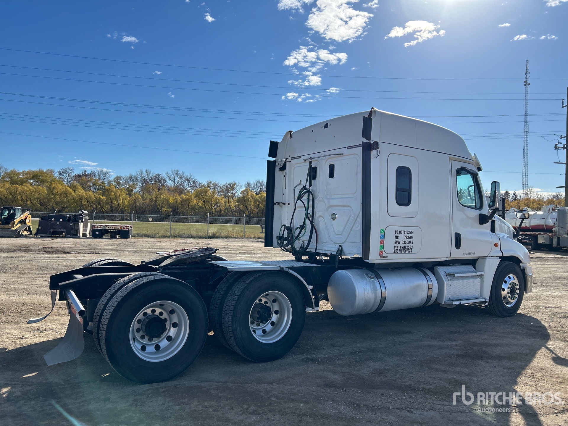 2016 Freightliner CASCADIA