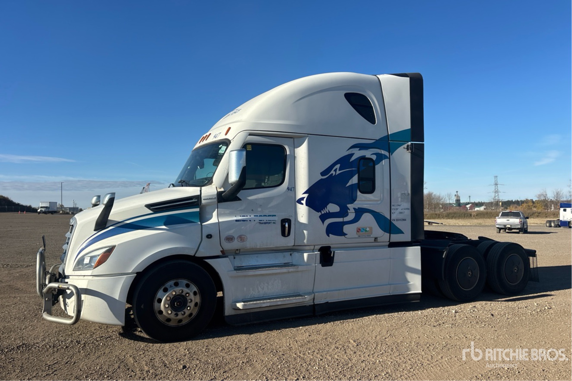 2025 Freightliner CASCADIA 126