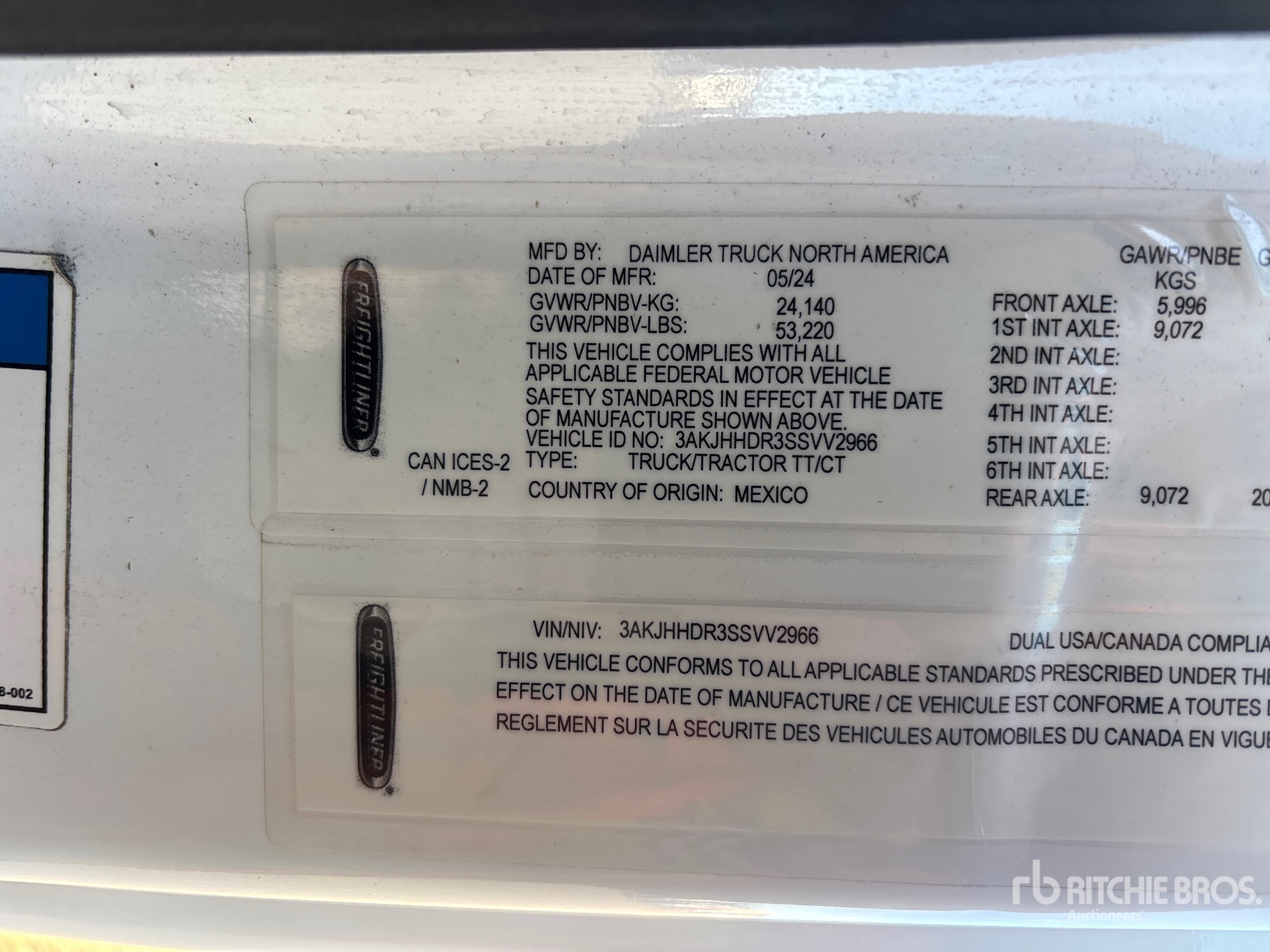 2025 Freightliner CASCADIA 126