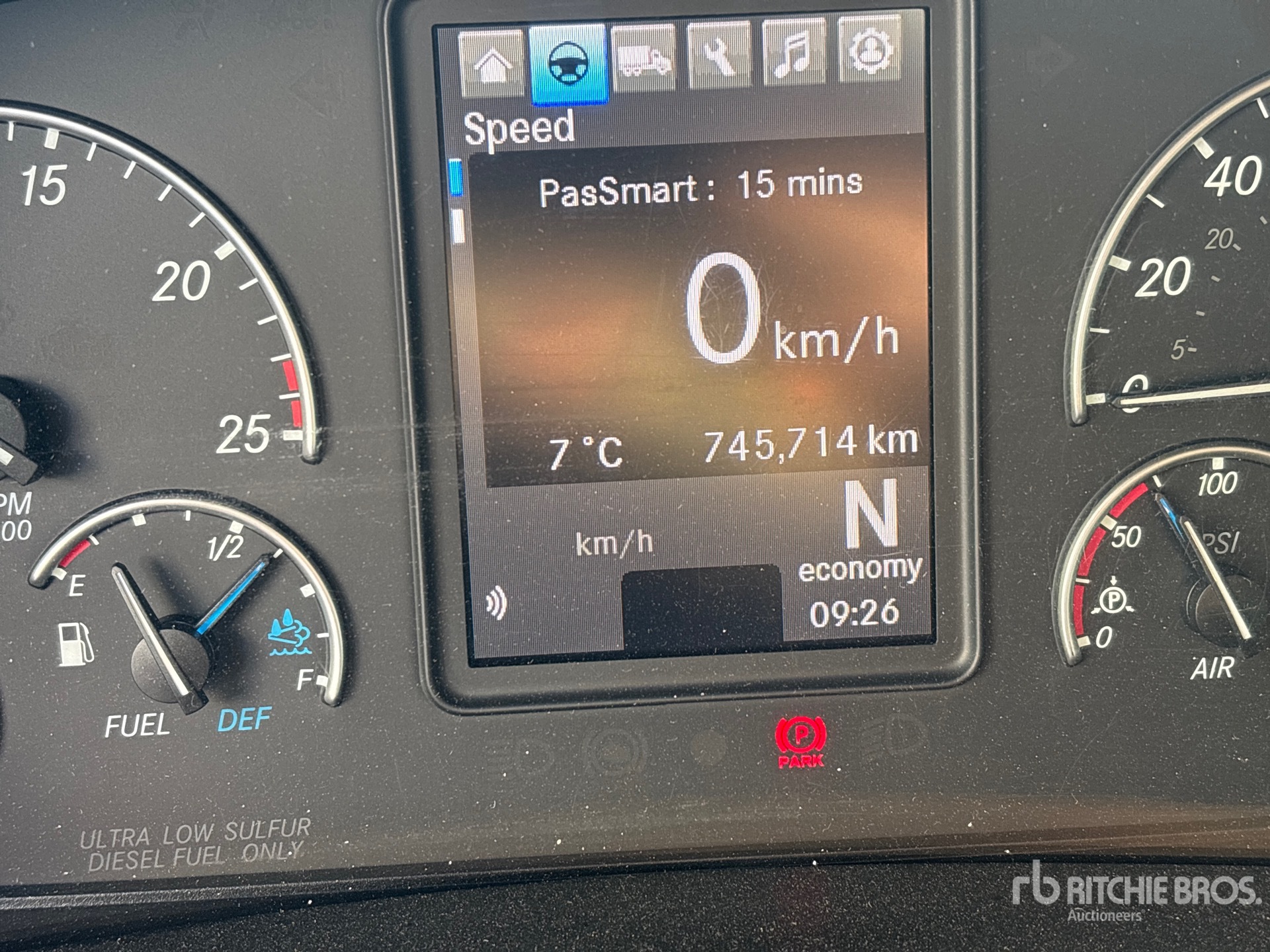 2024 Freightliner CASCADIA 126