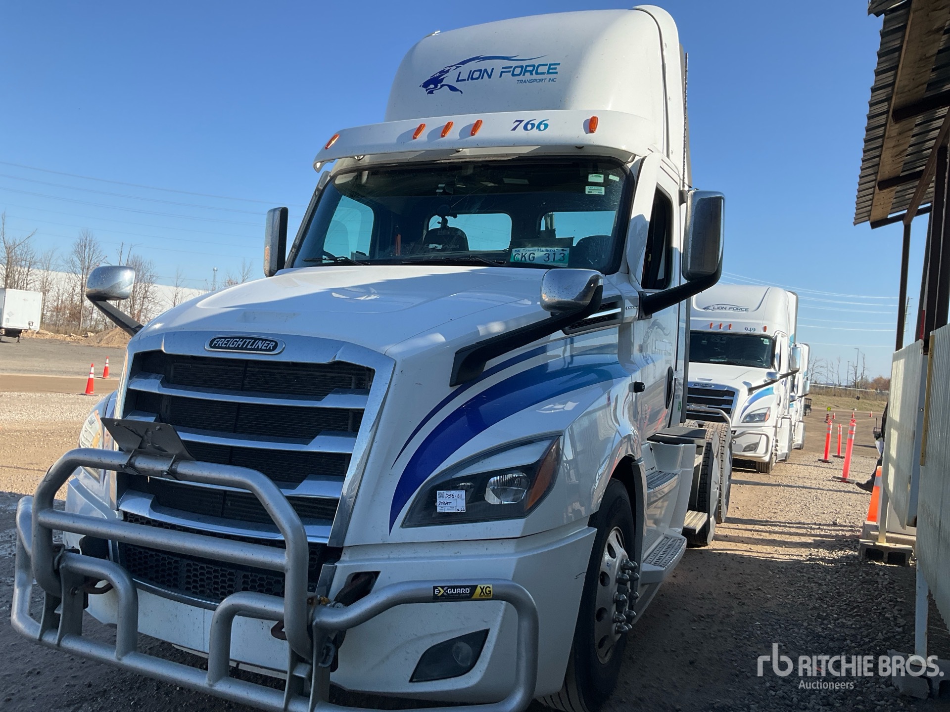 2023 Freightliner CASCADIA 126