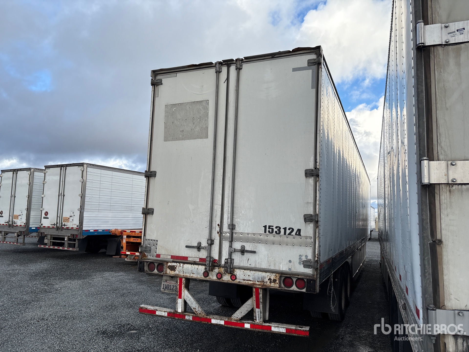 1998 Trailmobile 53 FT X 102 IN T/A